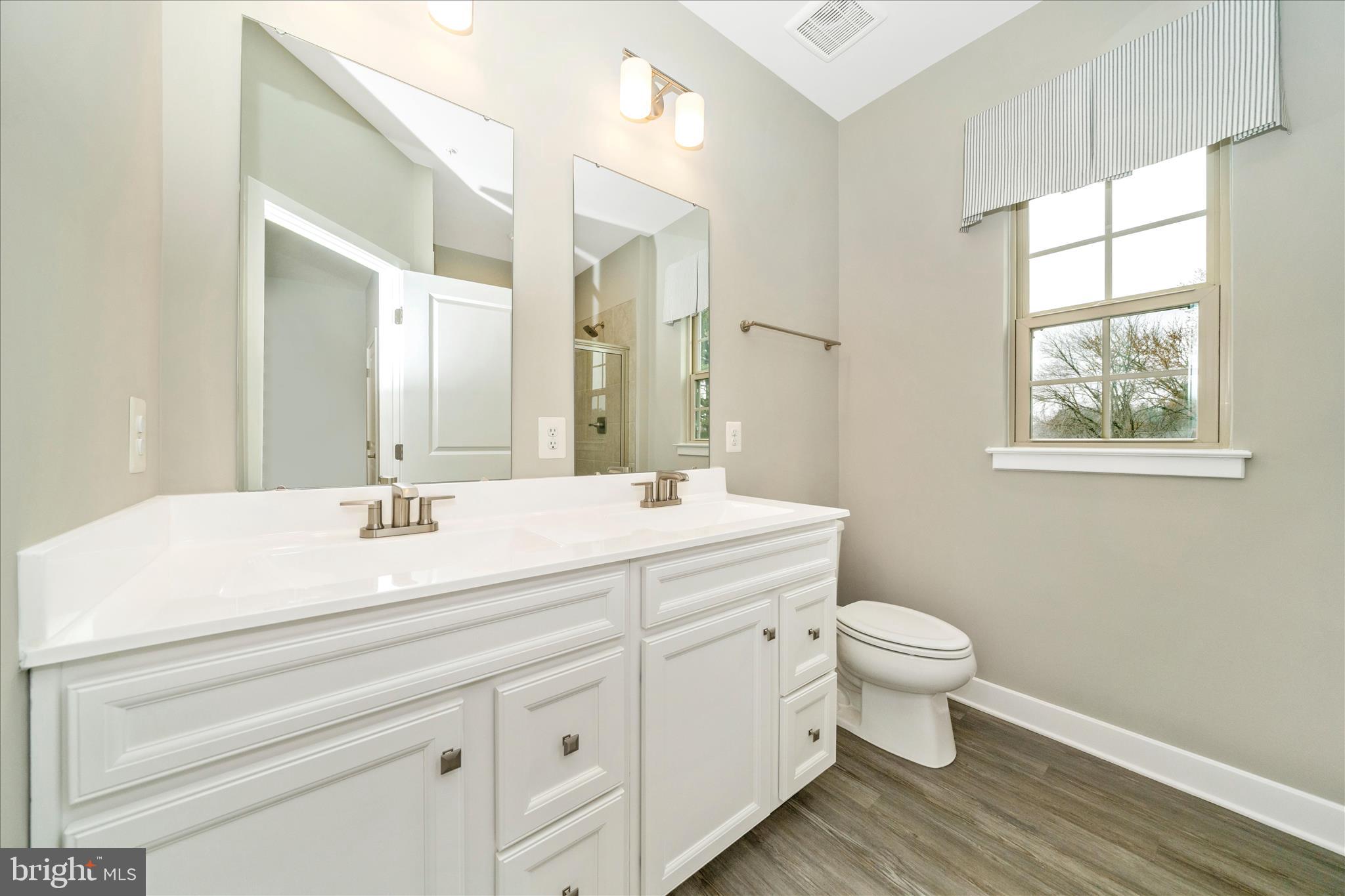 MONTGOMERY VILLAGE - Residential