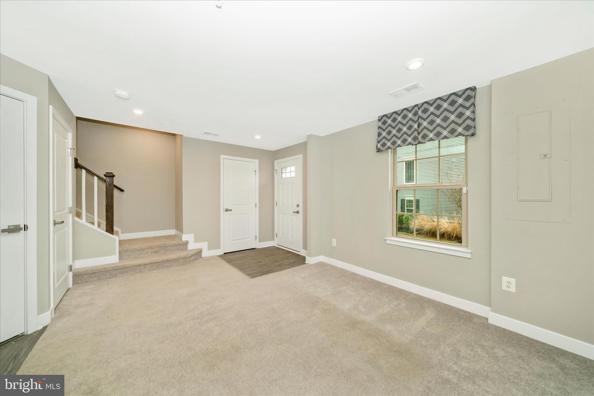 MONTGOMERY VILLAGE - Residential