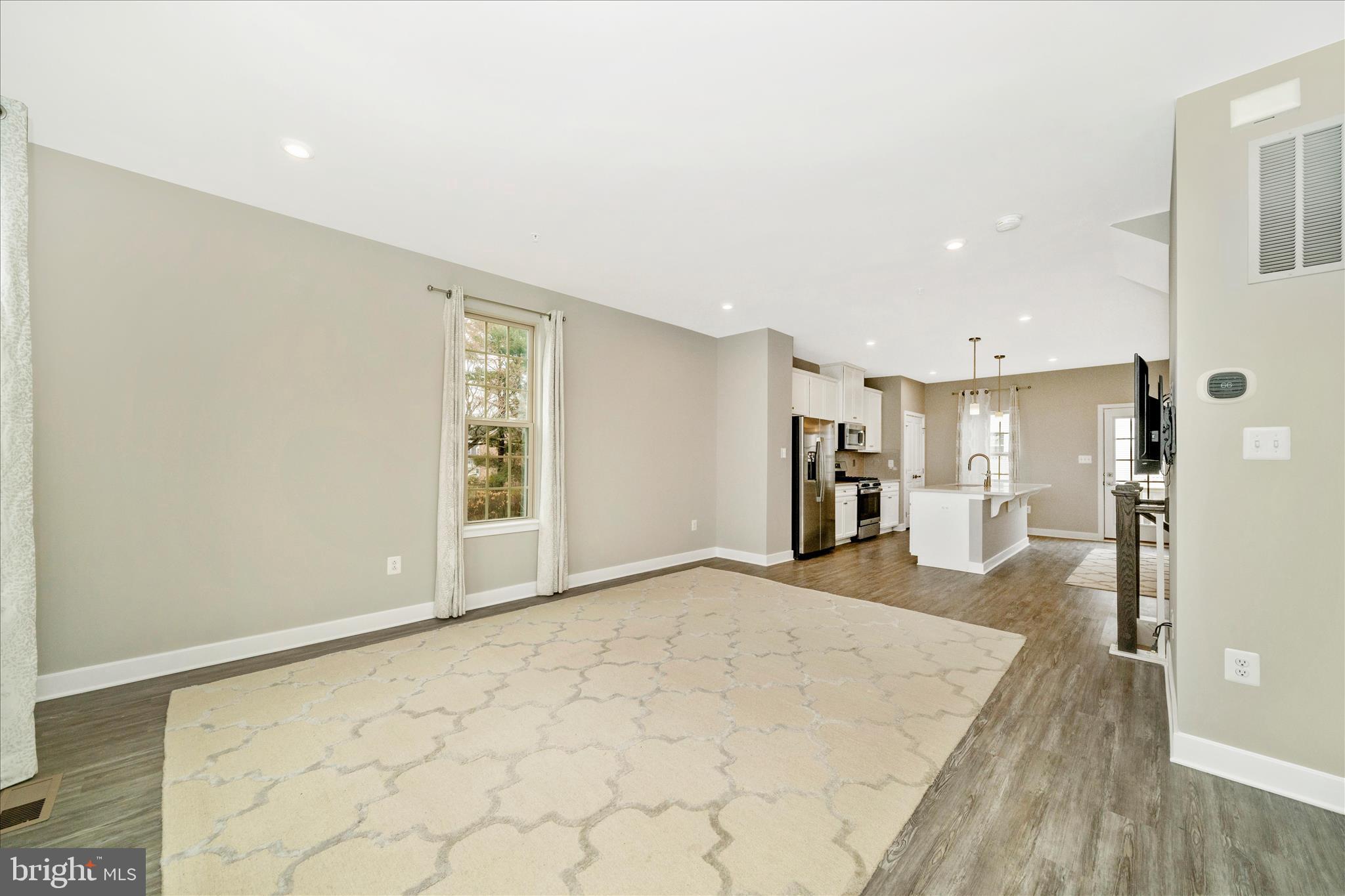 MONTGOMERY VILLAGE - Residential