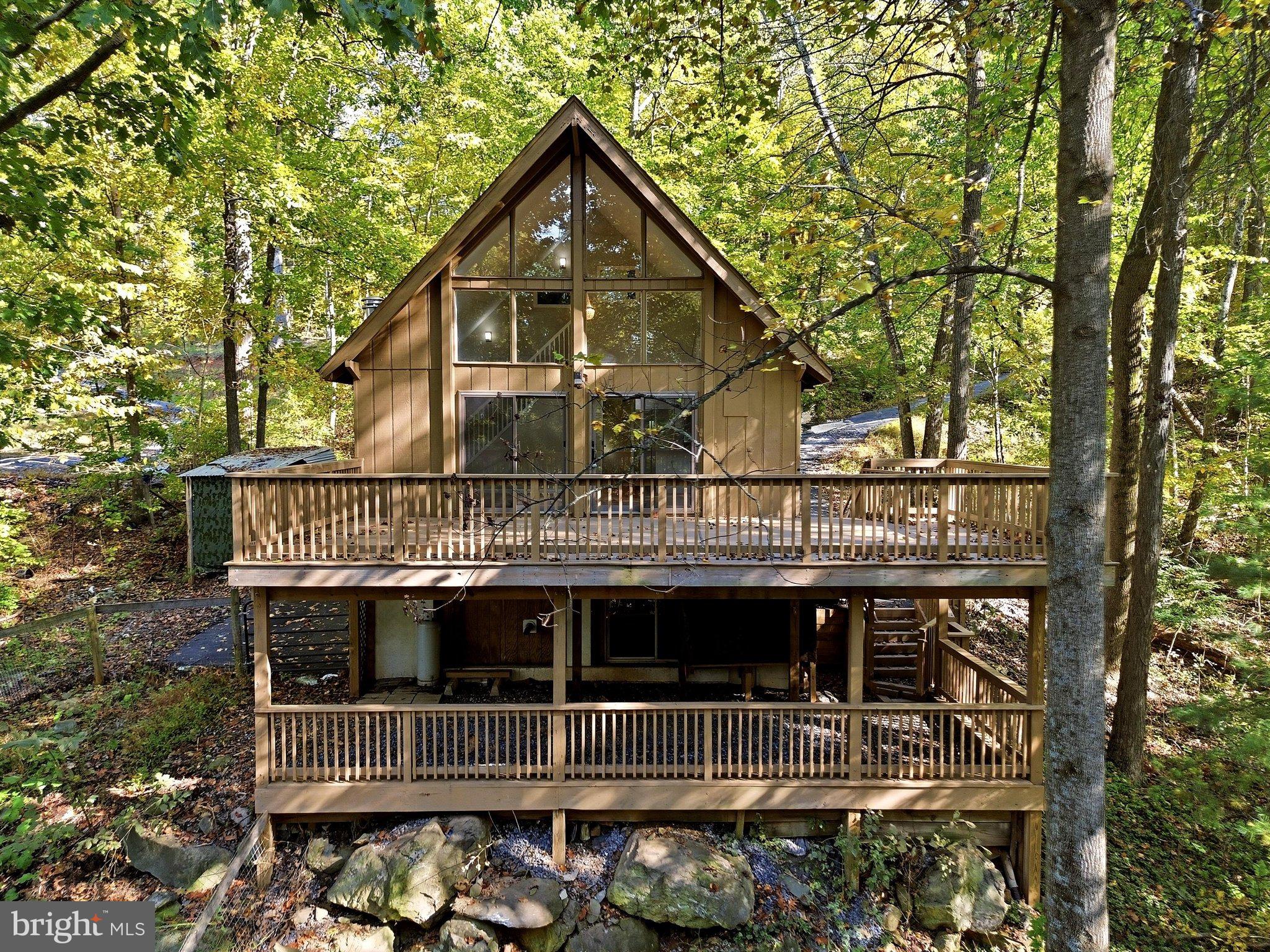 111 MT ORIOLE LANE