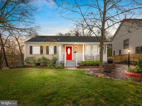 5602 5th Street N, Arlington, VA MLS: VAAR2054752