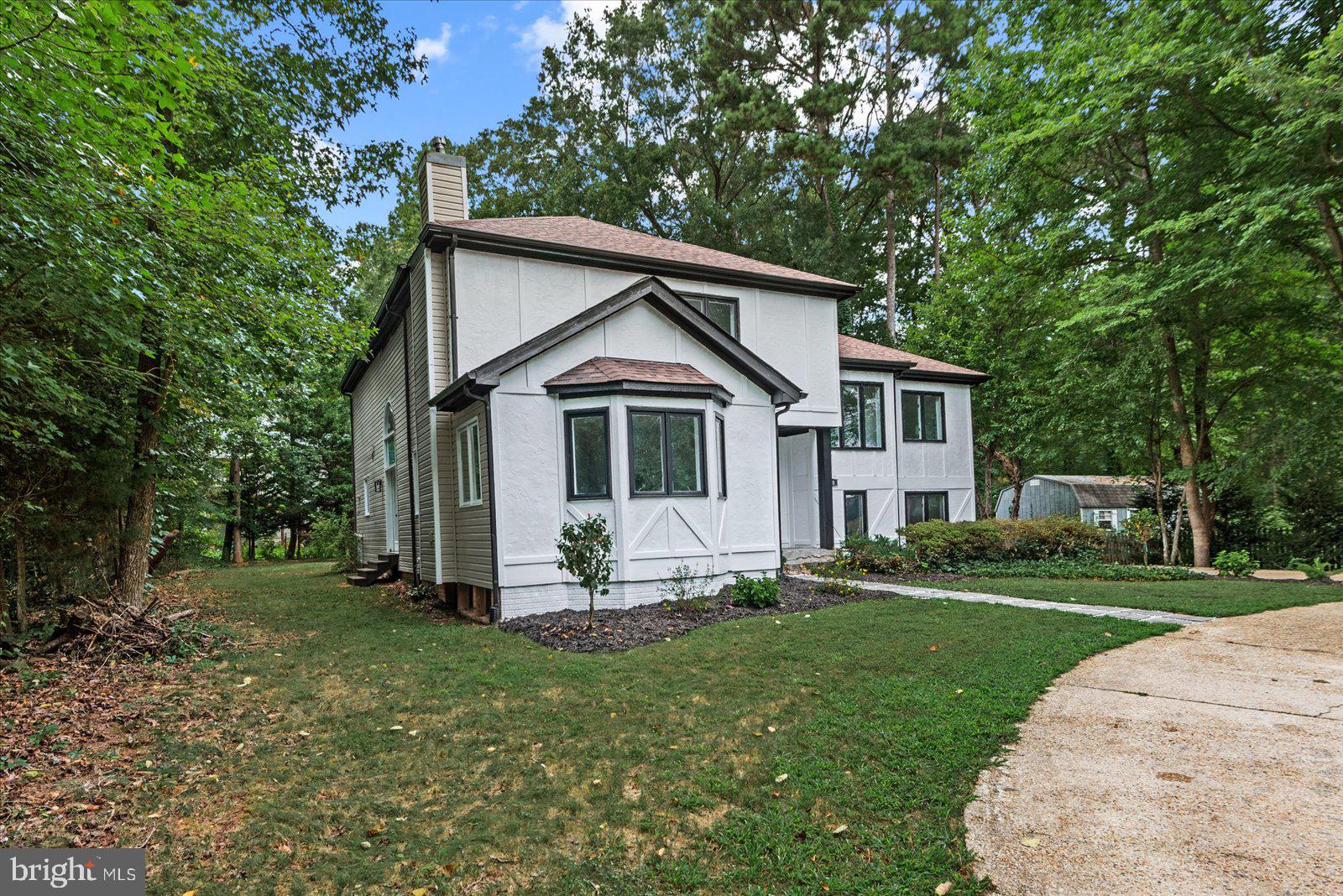 LAKE LAND OR - Residential