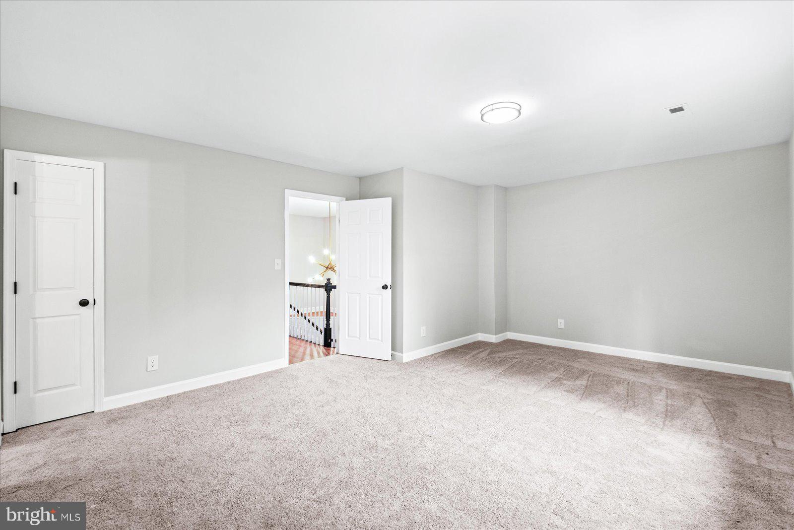 LAKE LAND OR - Residential