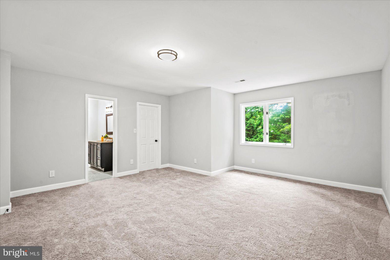 LAKE LAND OR - Residential