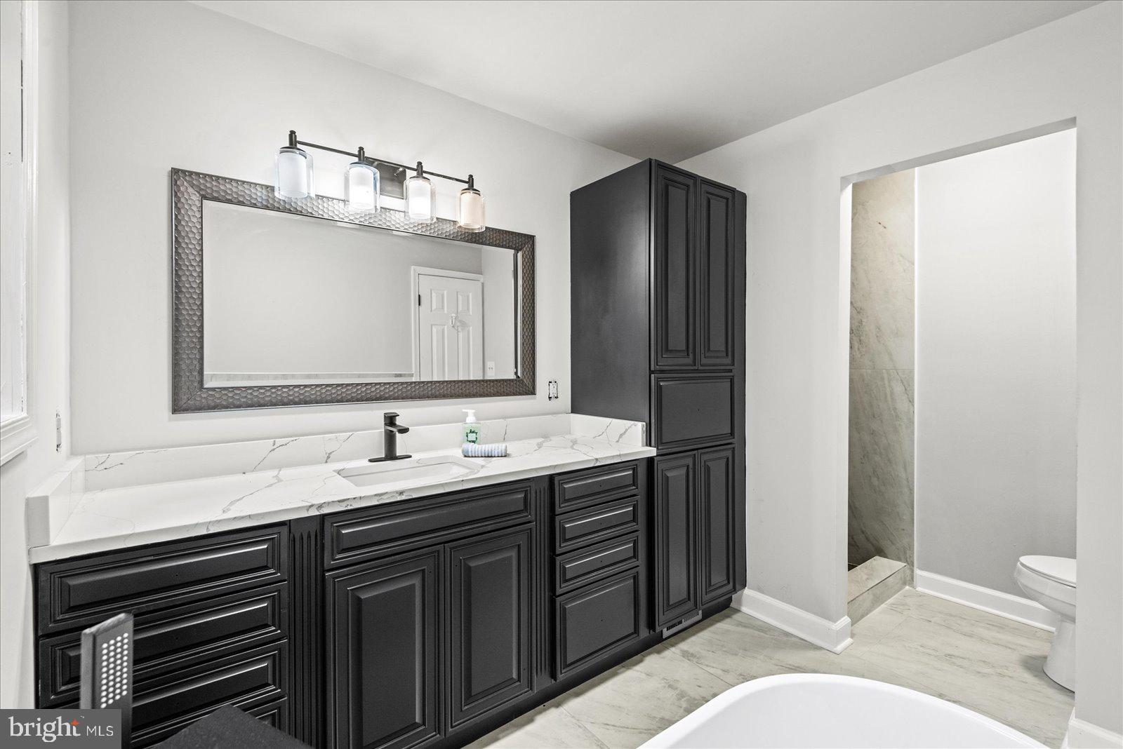 LAKE LAND OR - Residential