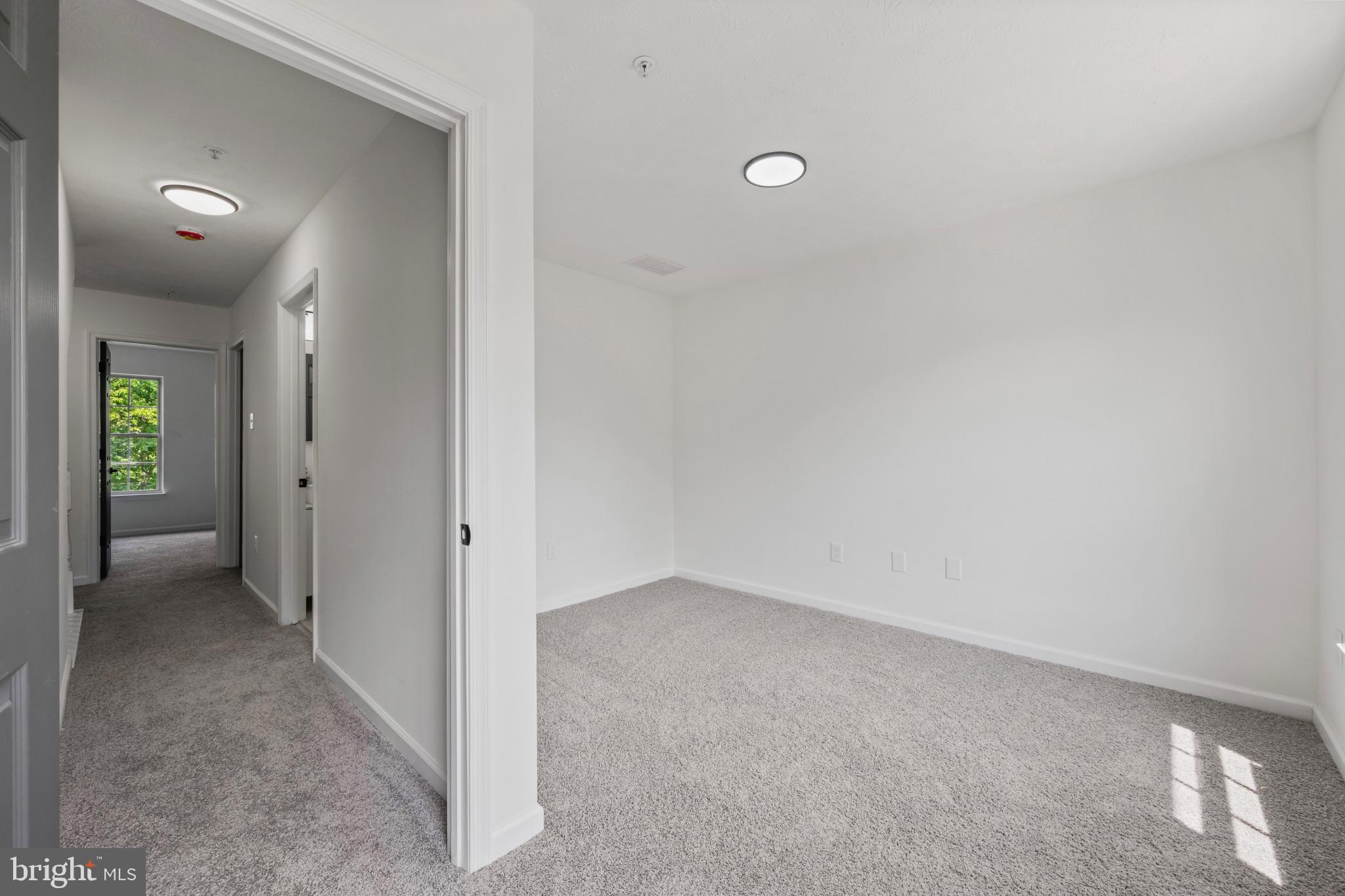 OWINGS MILLS - Residential