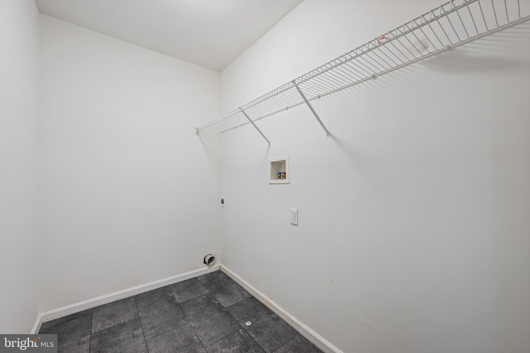 OWINGS MILLS - Residential