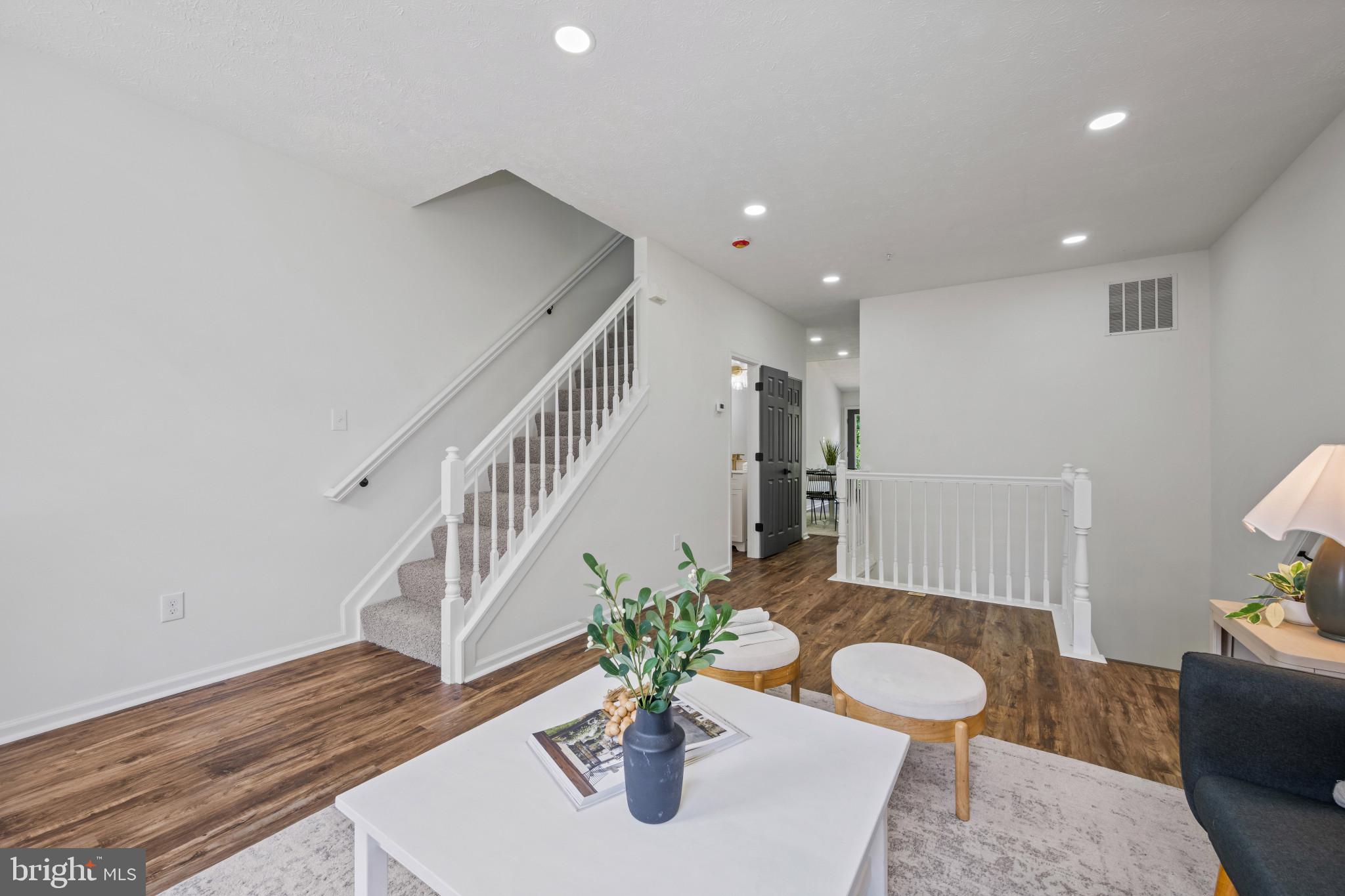 OWINGS MILLS - Residential