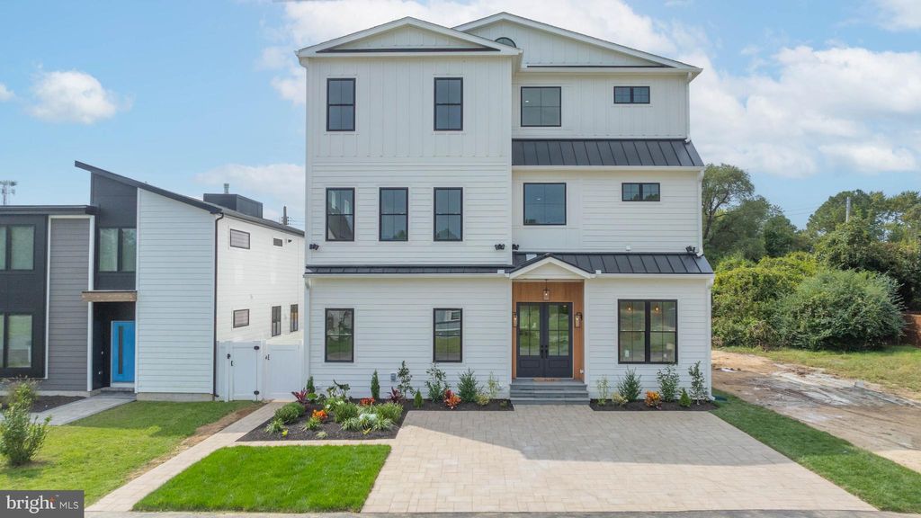 Photo of 19704 Dunbar Street, REHOBOTH BEACH, DE 19971 (MLS # DESU2105108)