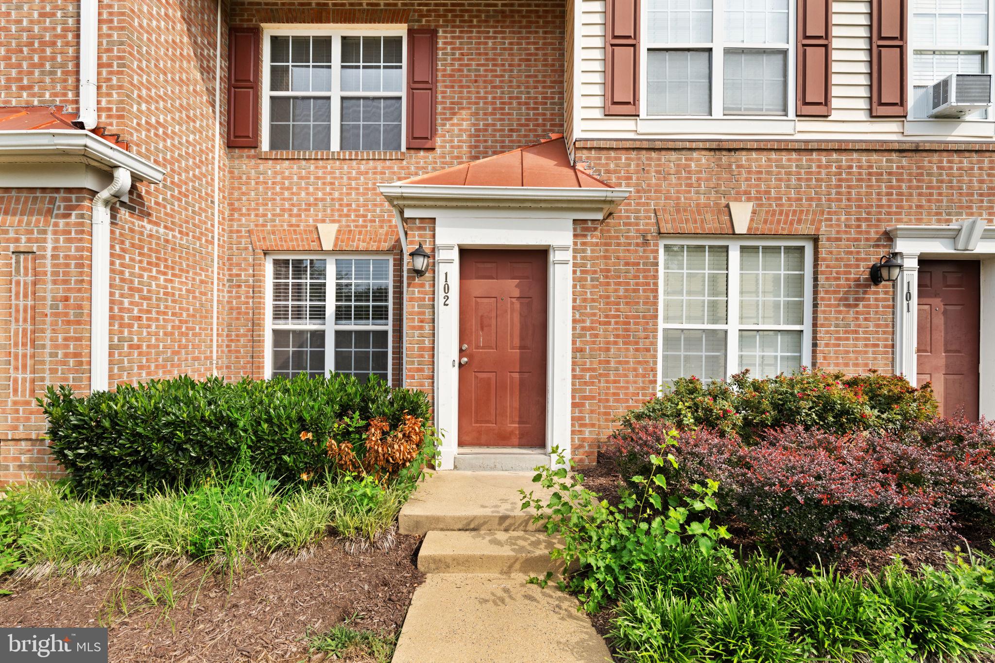 13384 SPOFFORD ROAD 102