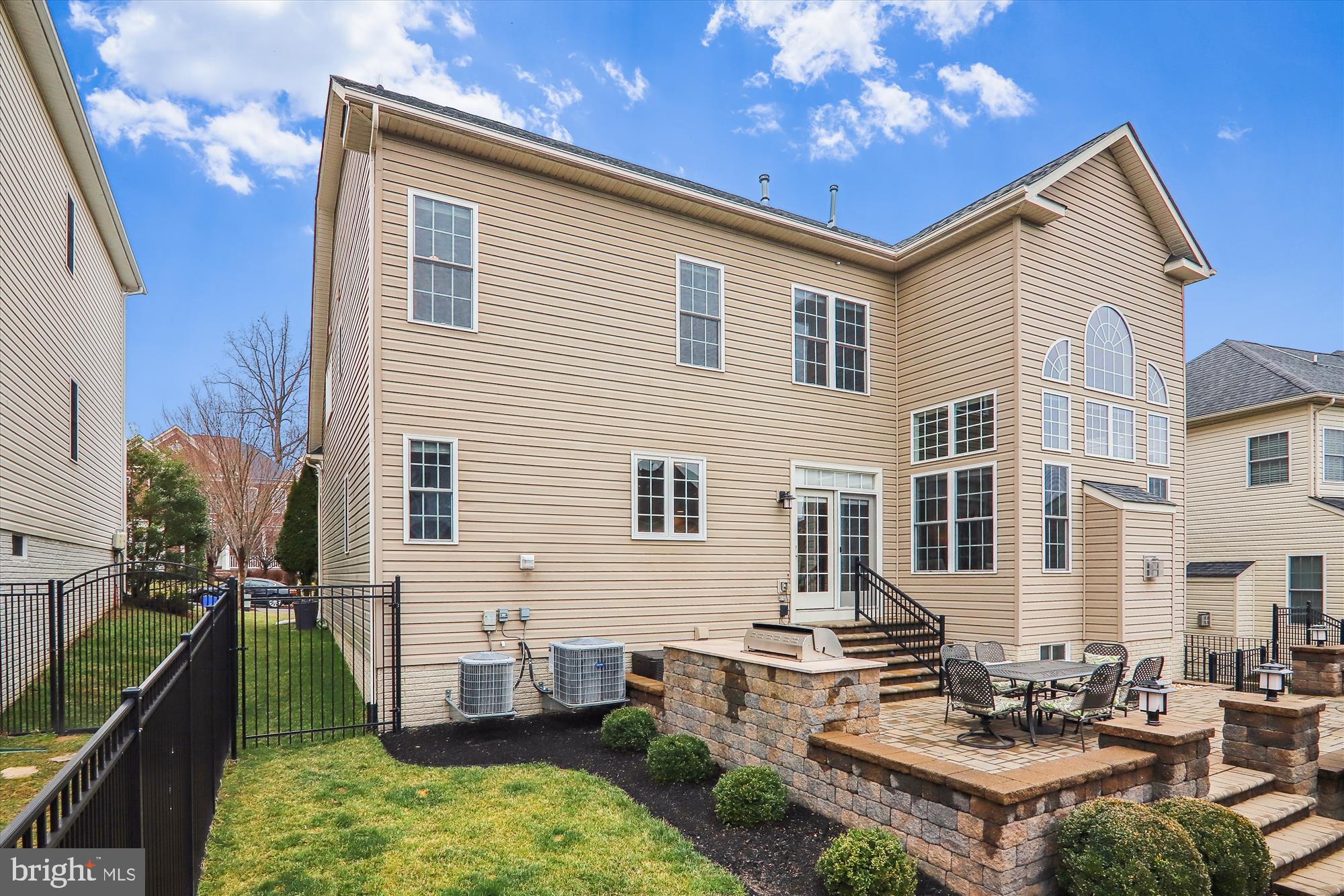 POPLAR RUN - Residential