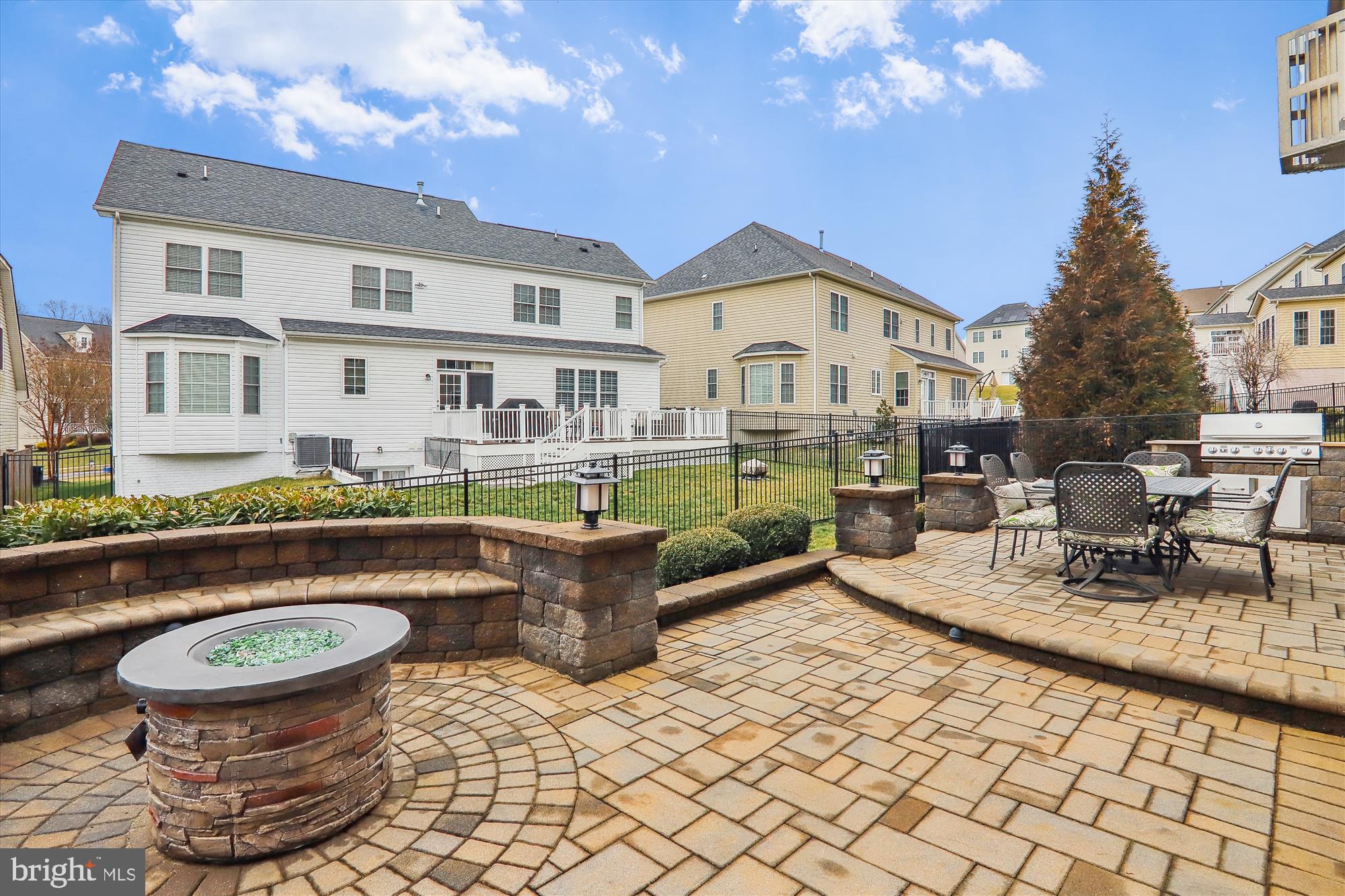 POPLAR RUN - Residential