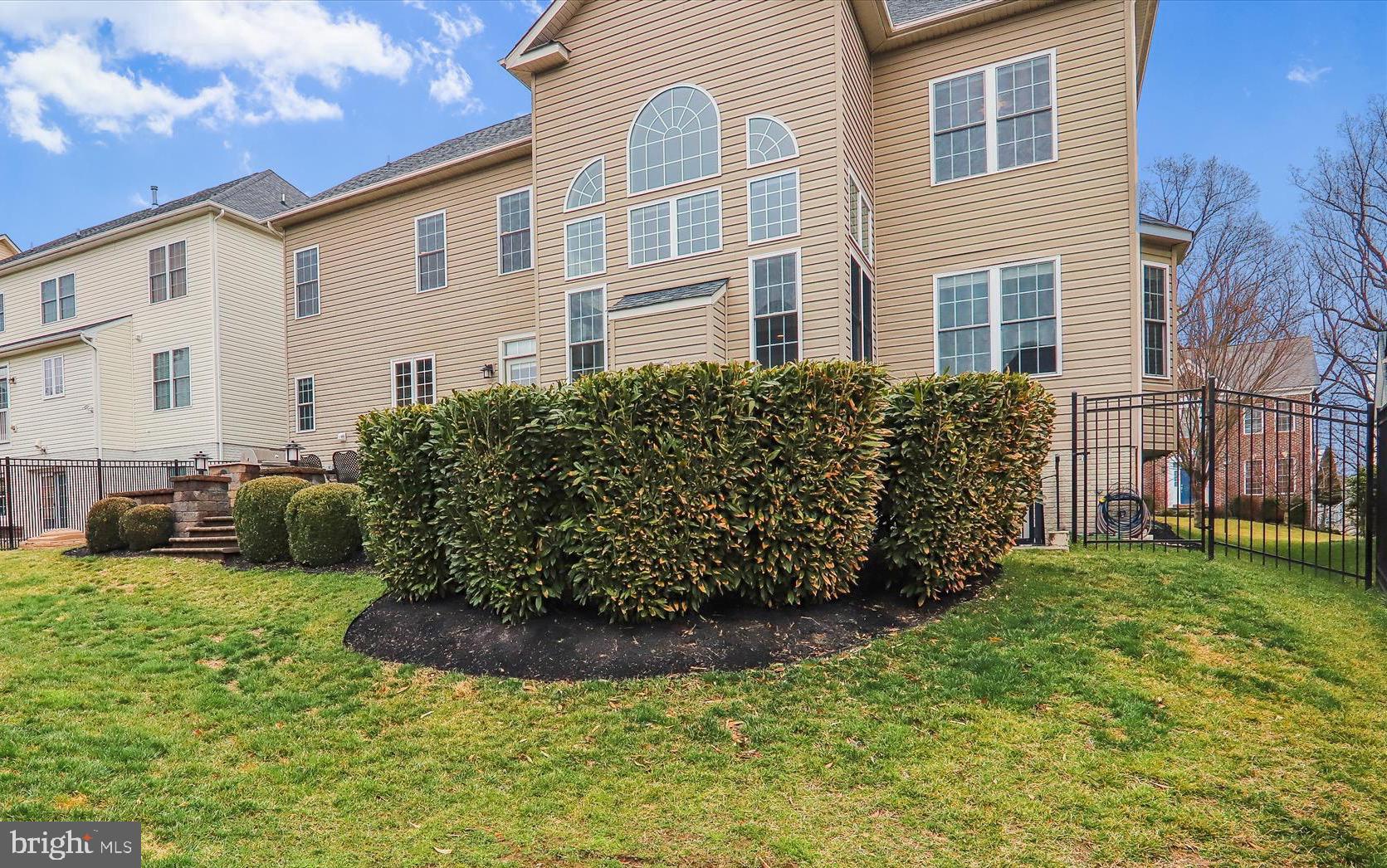 POPLAR RUN - Residential