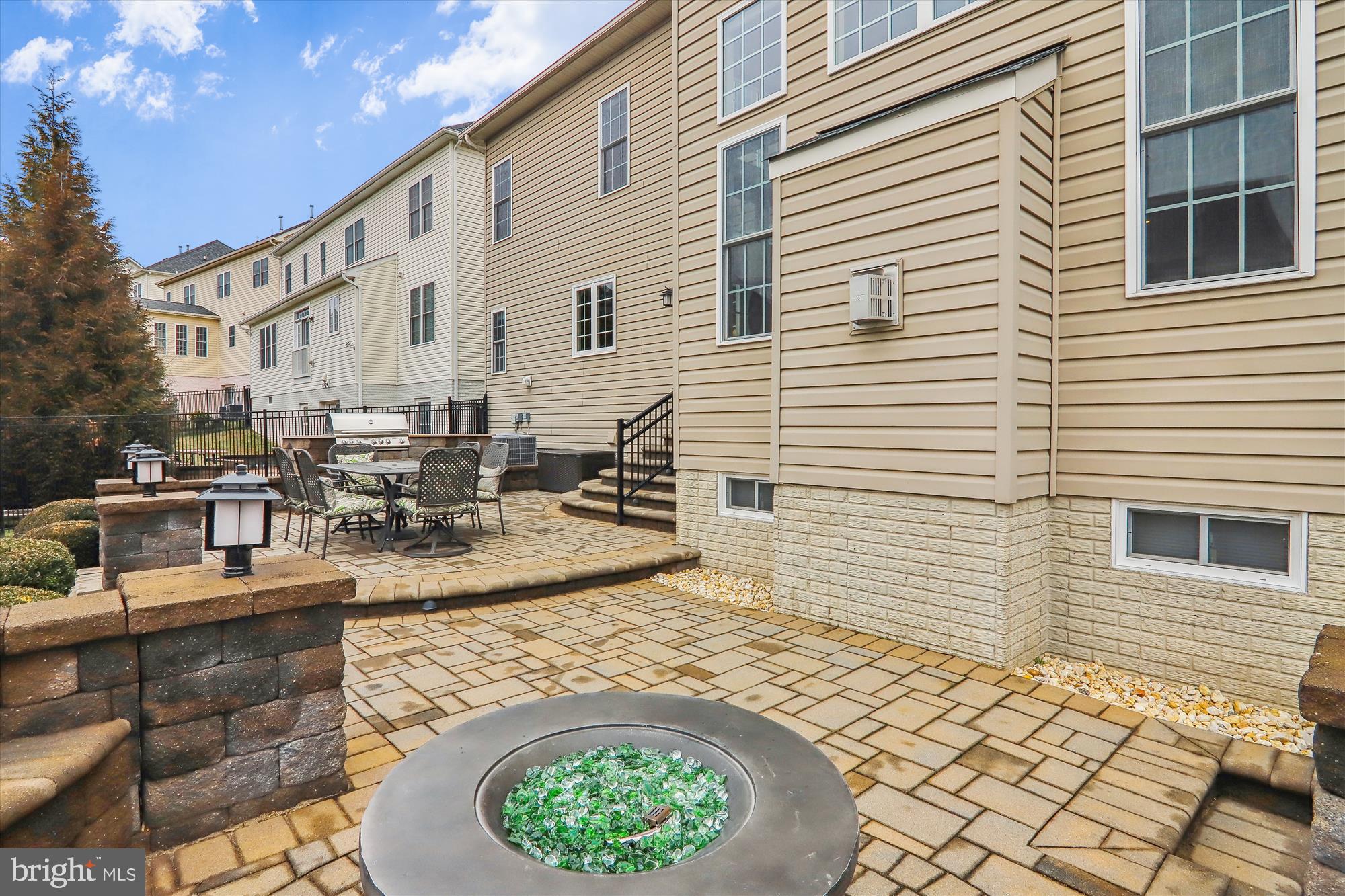 POPLAR RUN - Residential