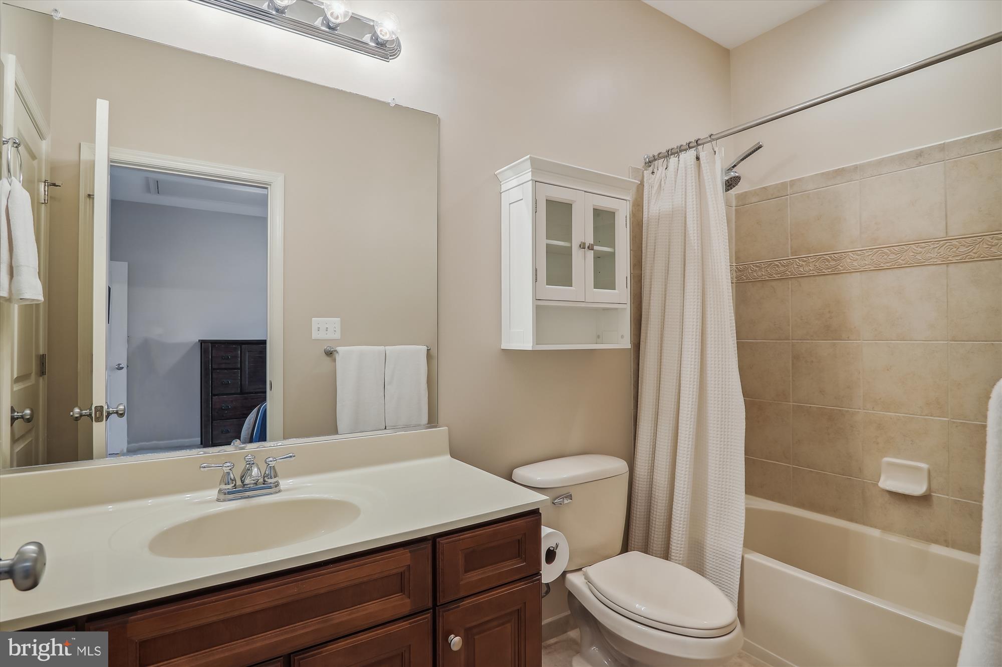 POPLAR RUN - Residential