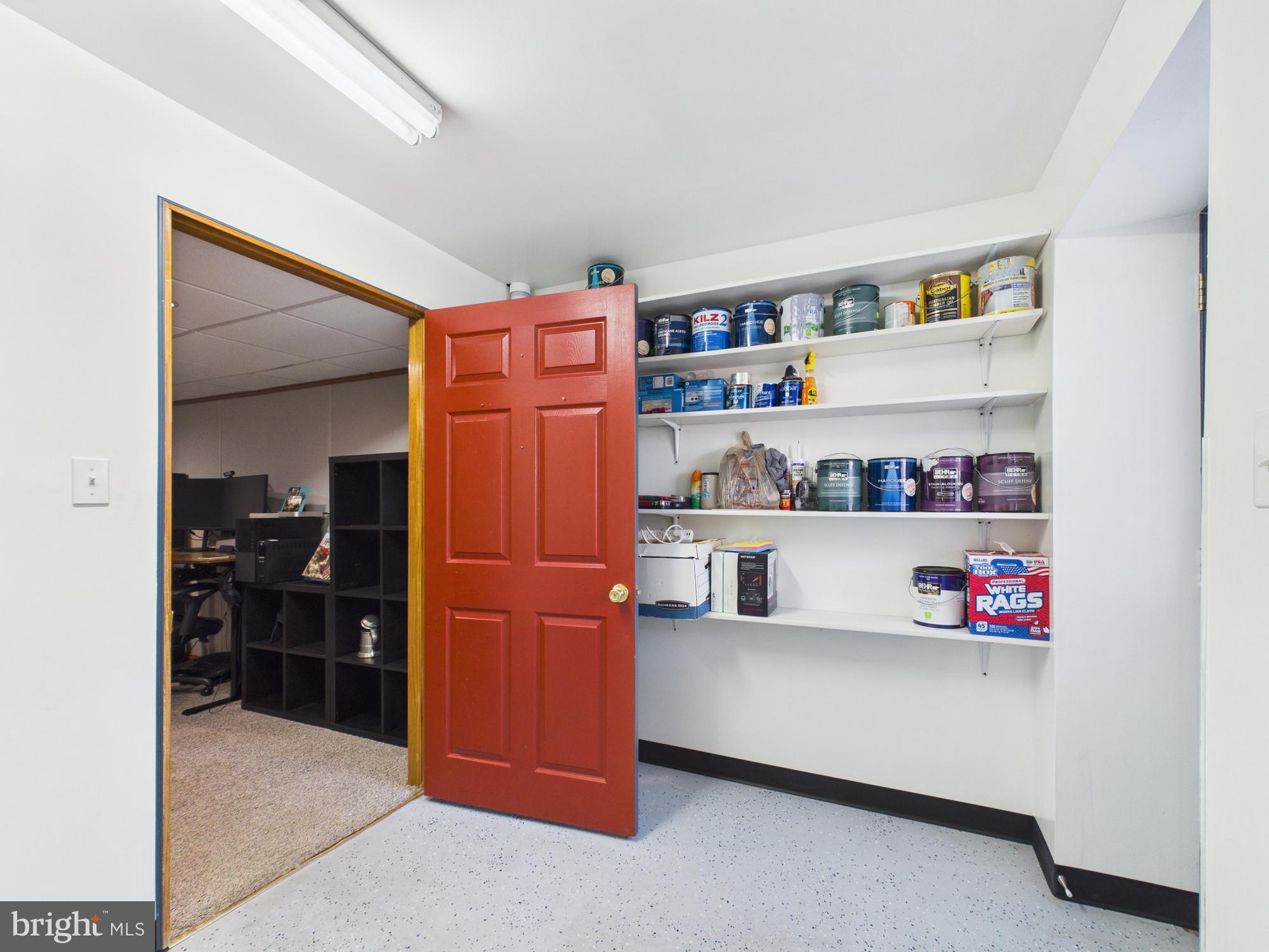 MILLS FARM - Residential