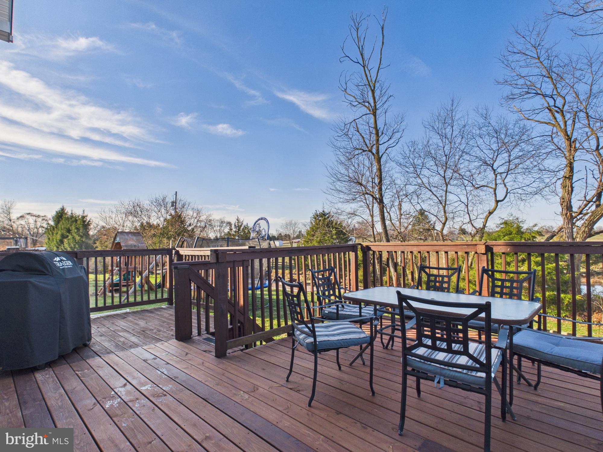 MILLS FARM - Residential