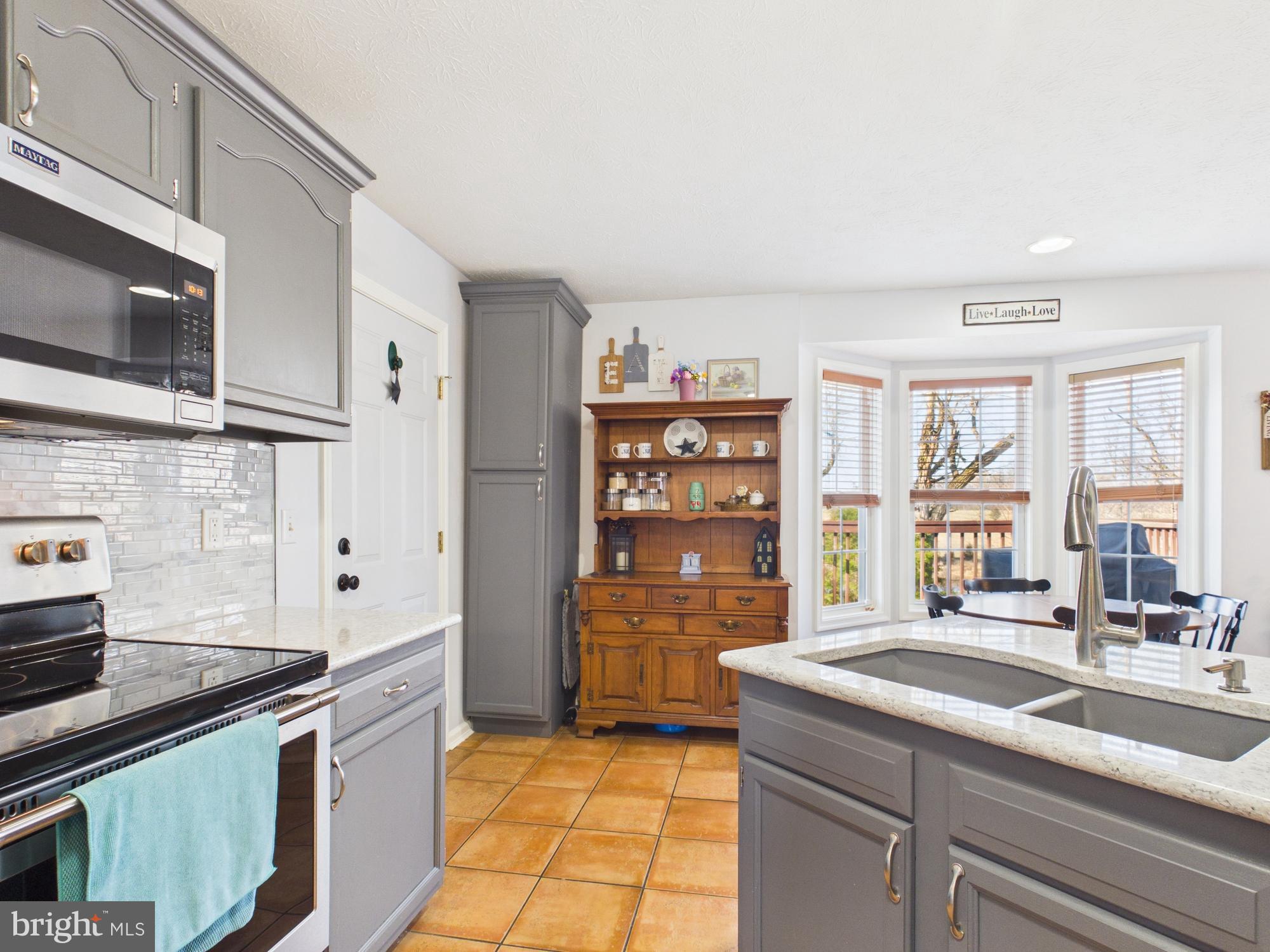 MILLS FARM - Residential