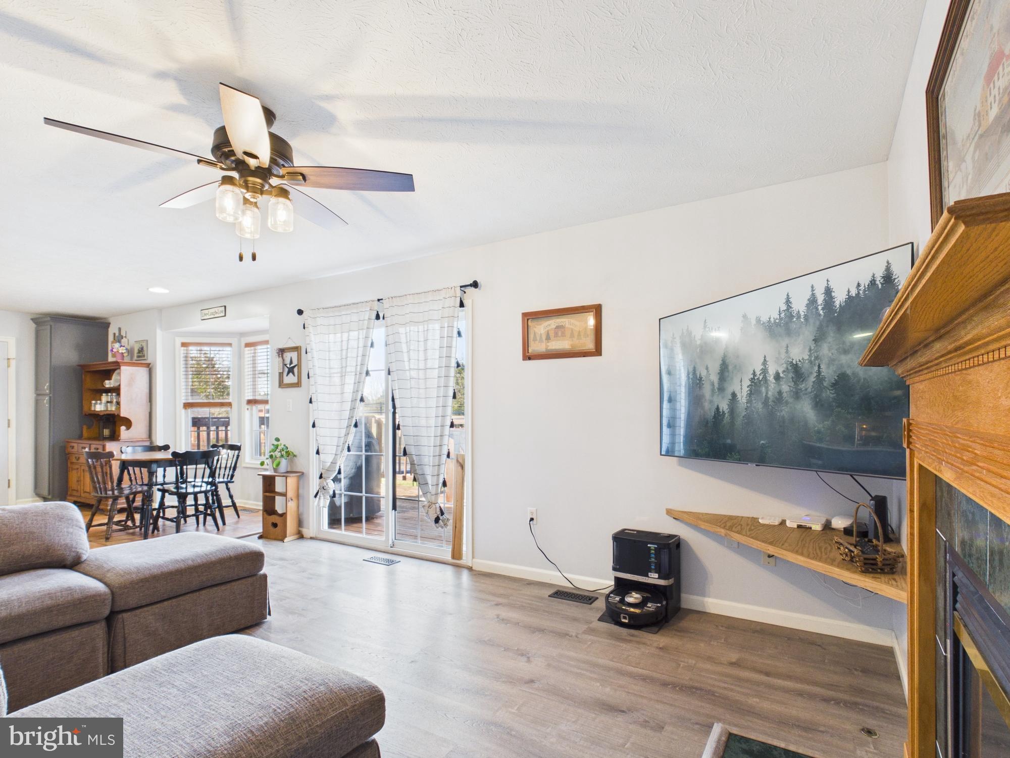 MILLS FARM - Residential