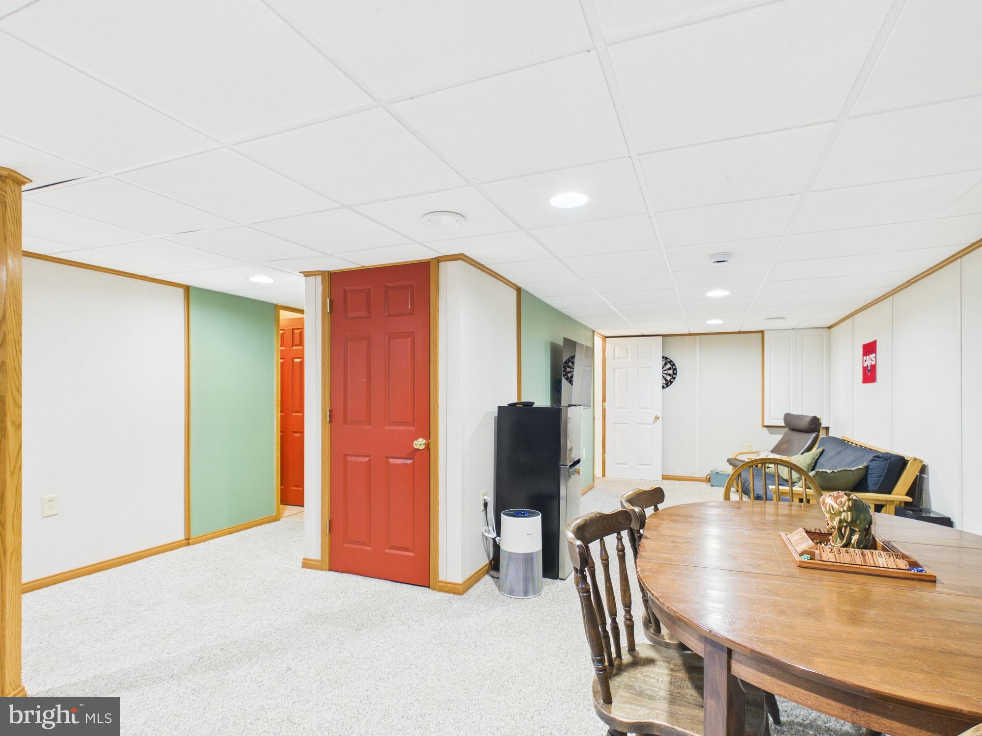 MILLS FARM - Residential