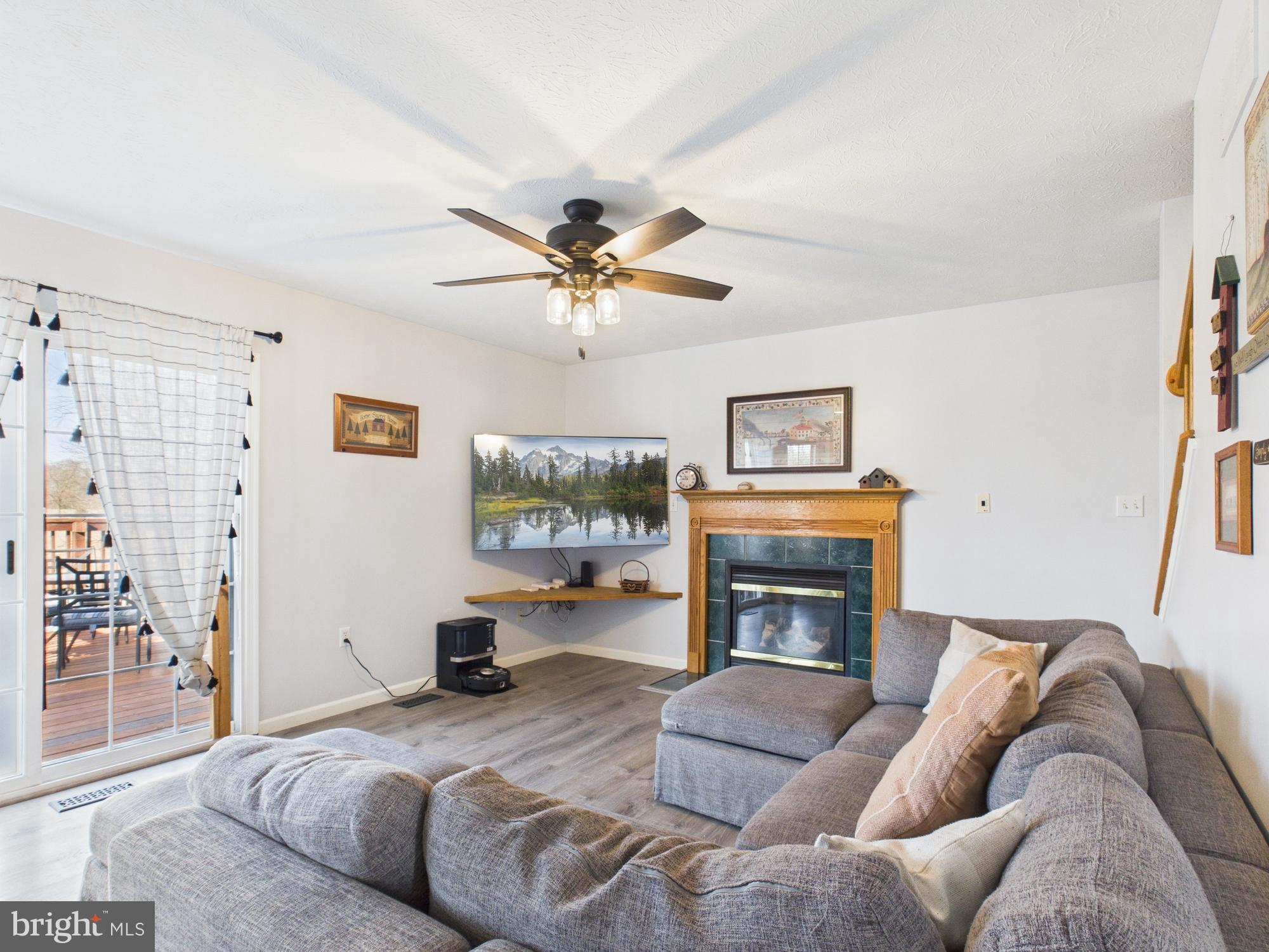 MILLS FARM - Residential