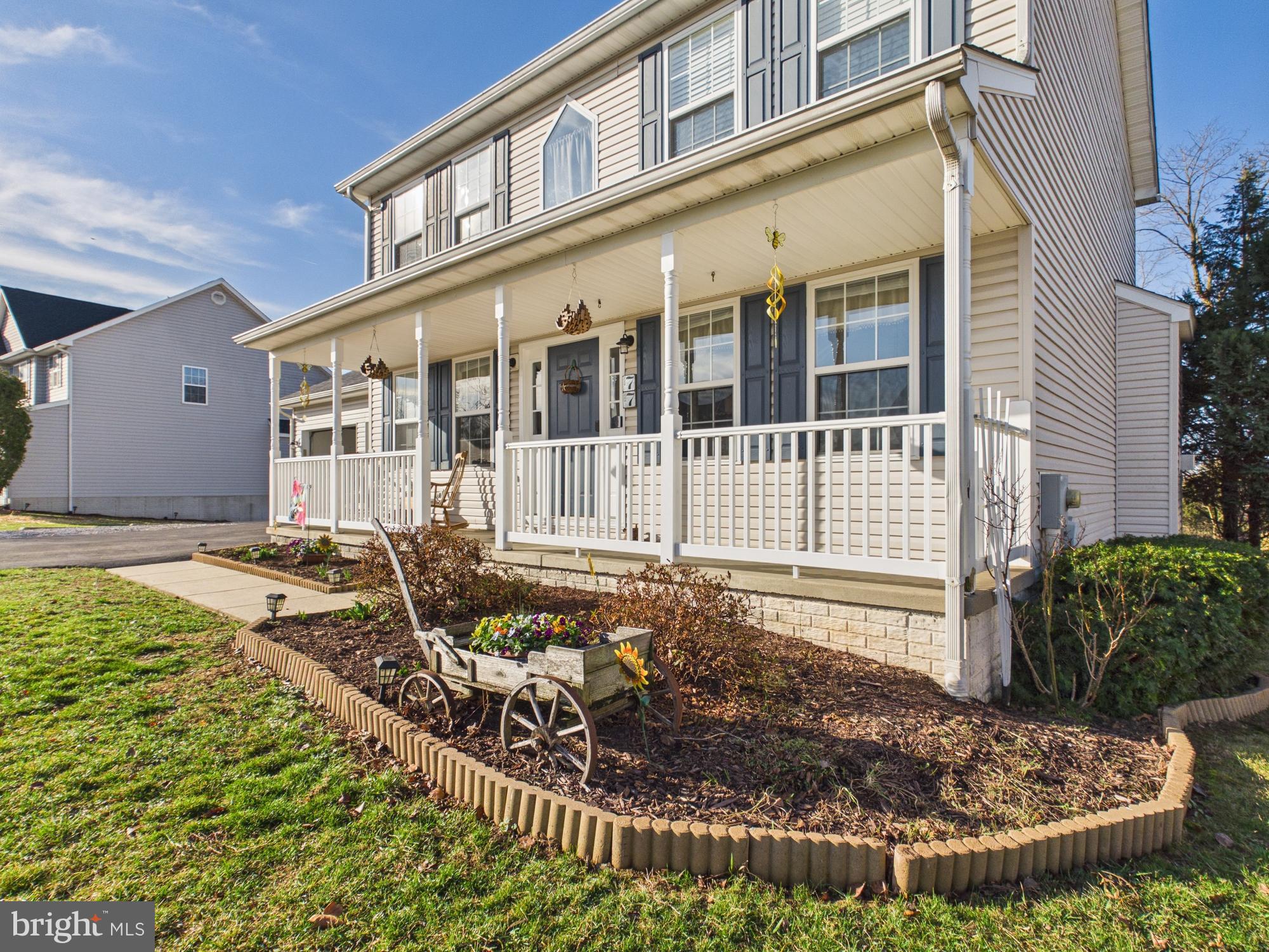 MILLS FARM - Residential