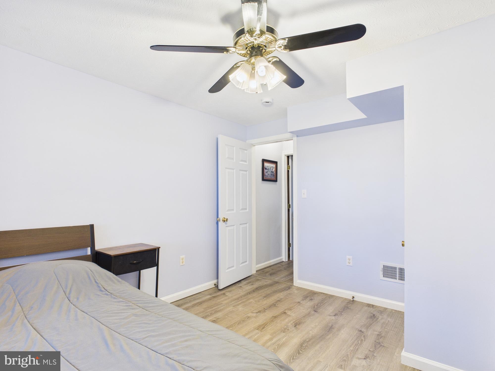 MILLS FARM - Residential