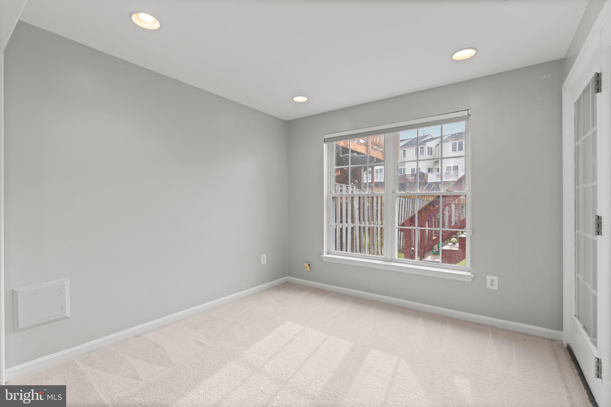 CHAPEL GROVE - Residential