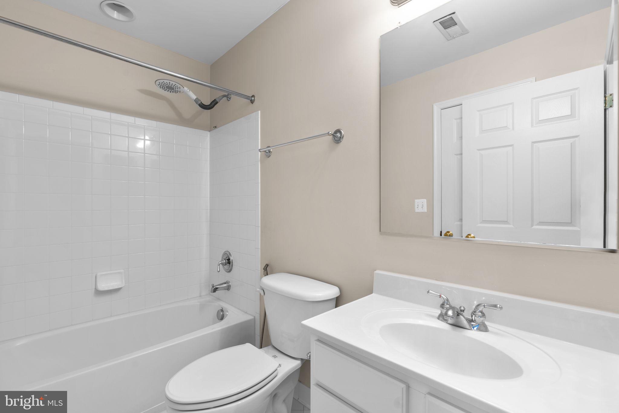 CHAPEL GROVE - Residential