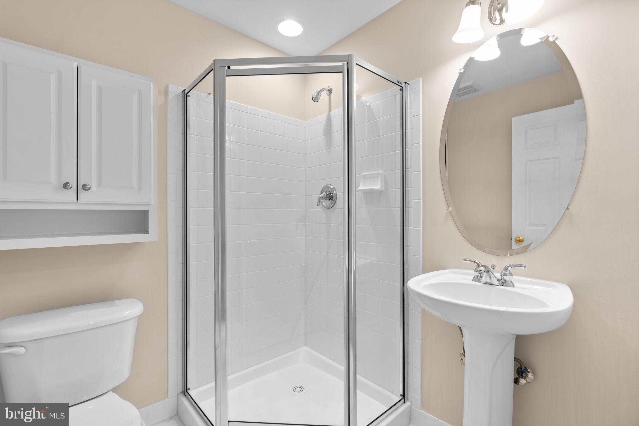 CHAPEL GROVE - Residential