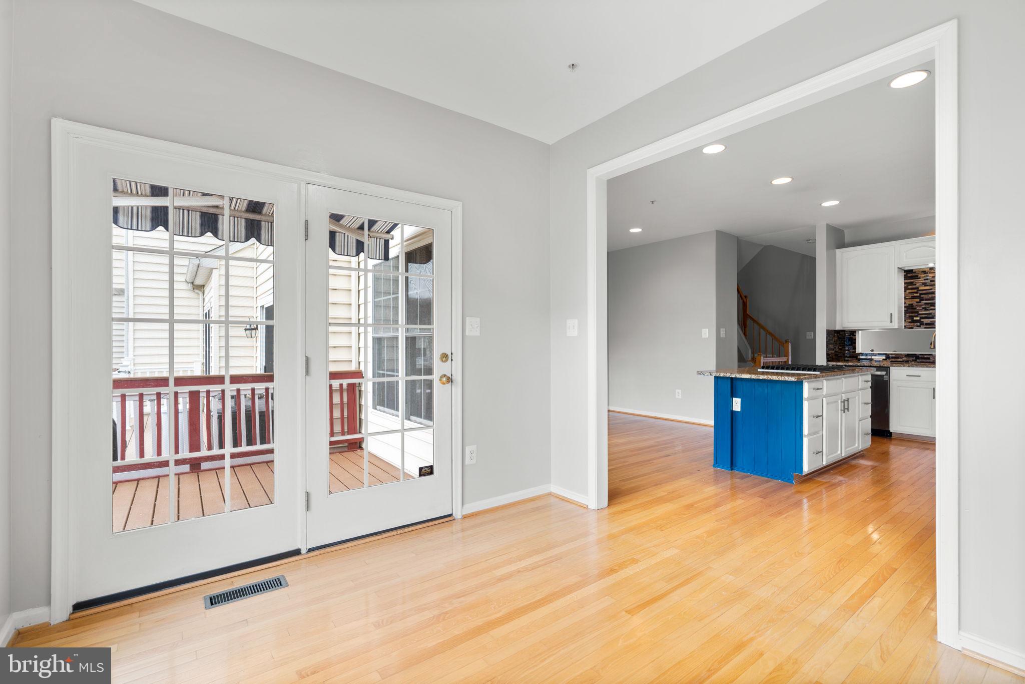 CHAPEL GROVE - Residential