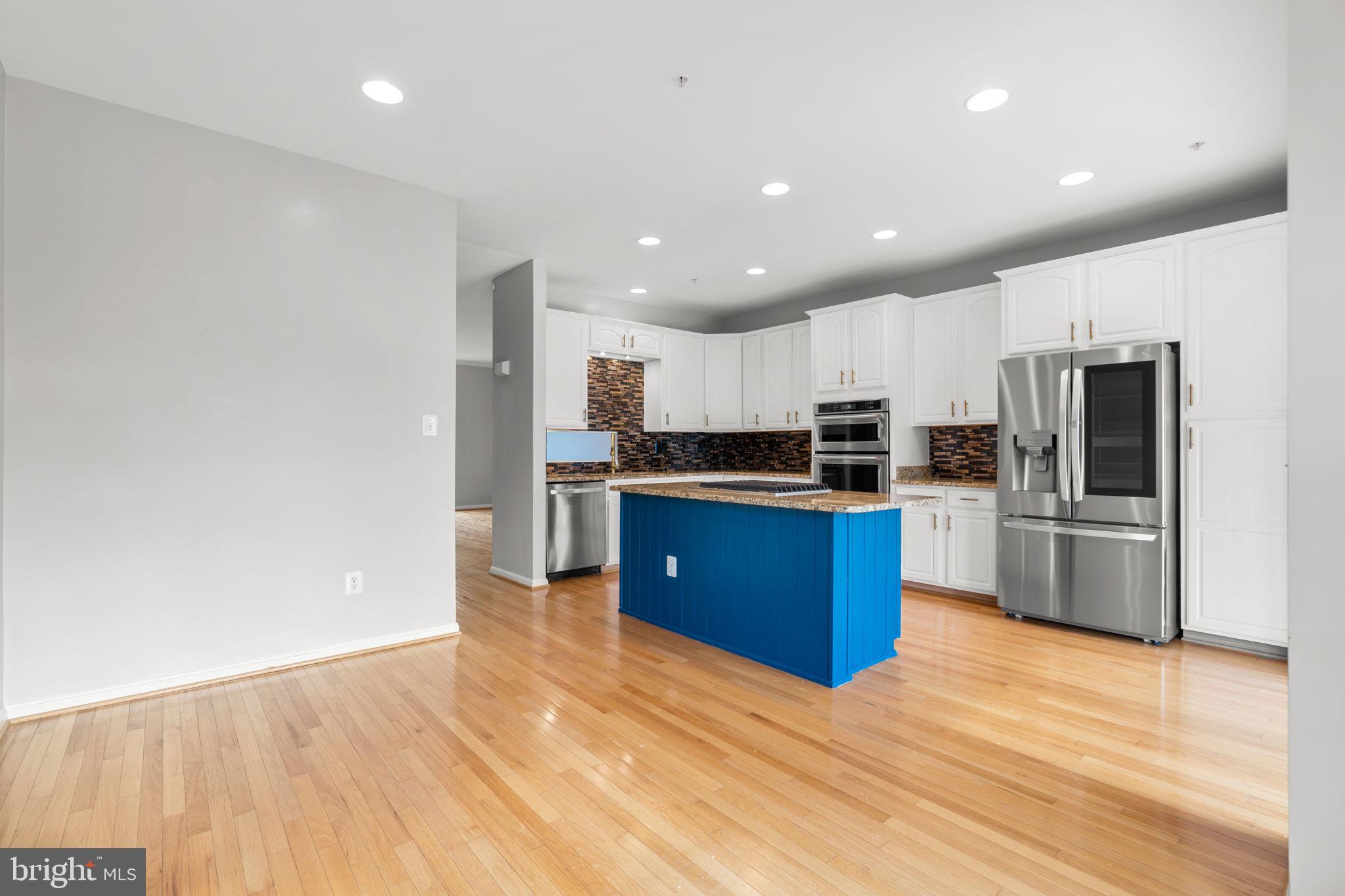 CHAPEL GROVE - Residential