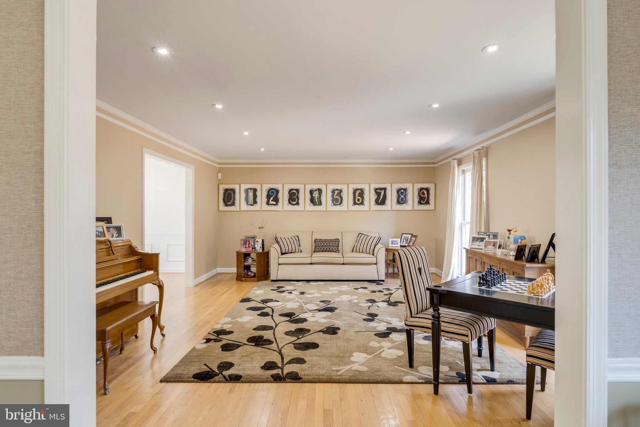 HERITAGE WALK - Residential