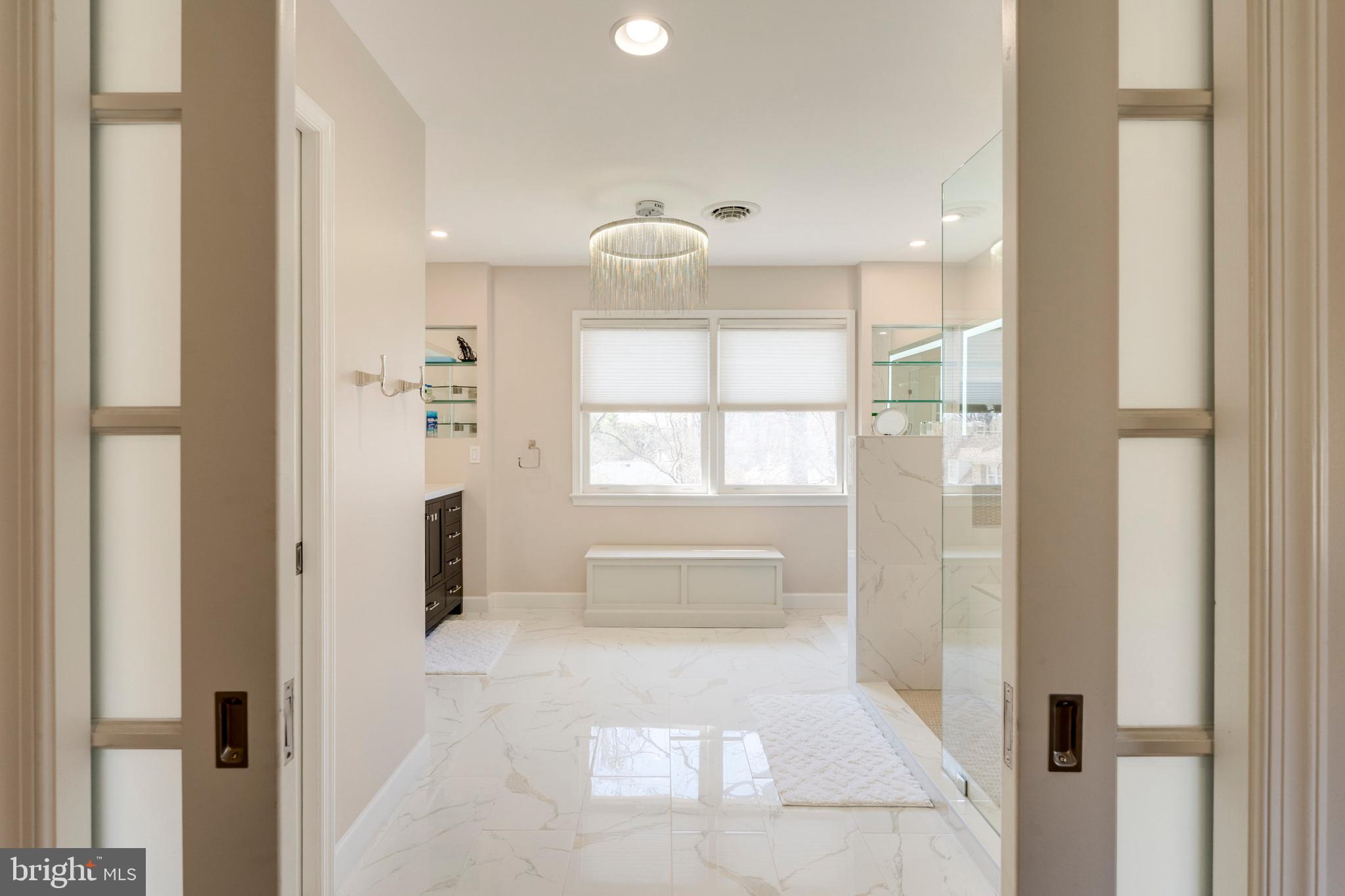 HERITAGE WALK - Residential