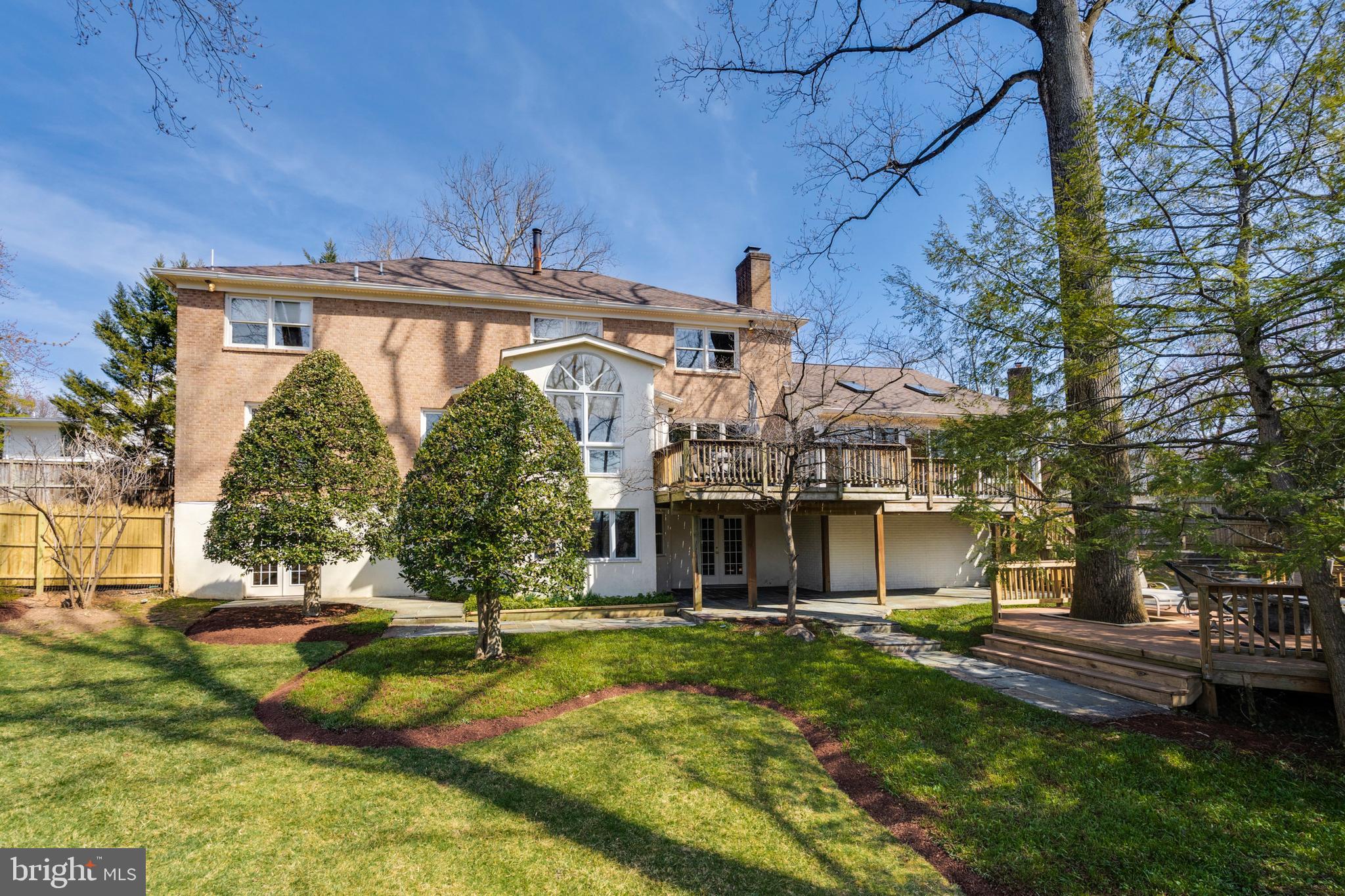 HERITAGE WALK - Residential