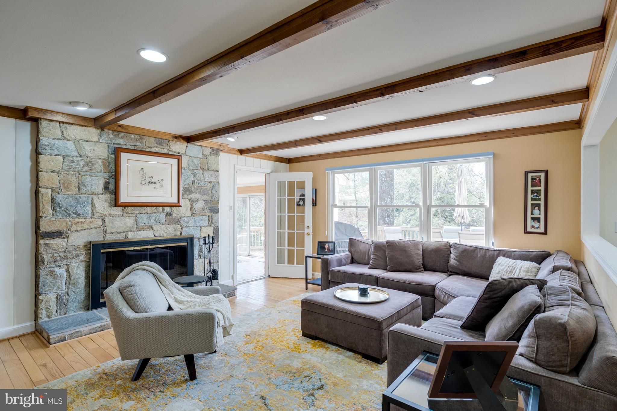 HERITAGE WALK - Residential