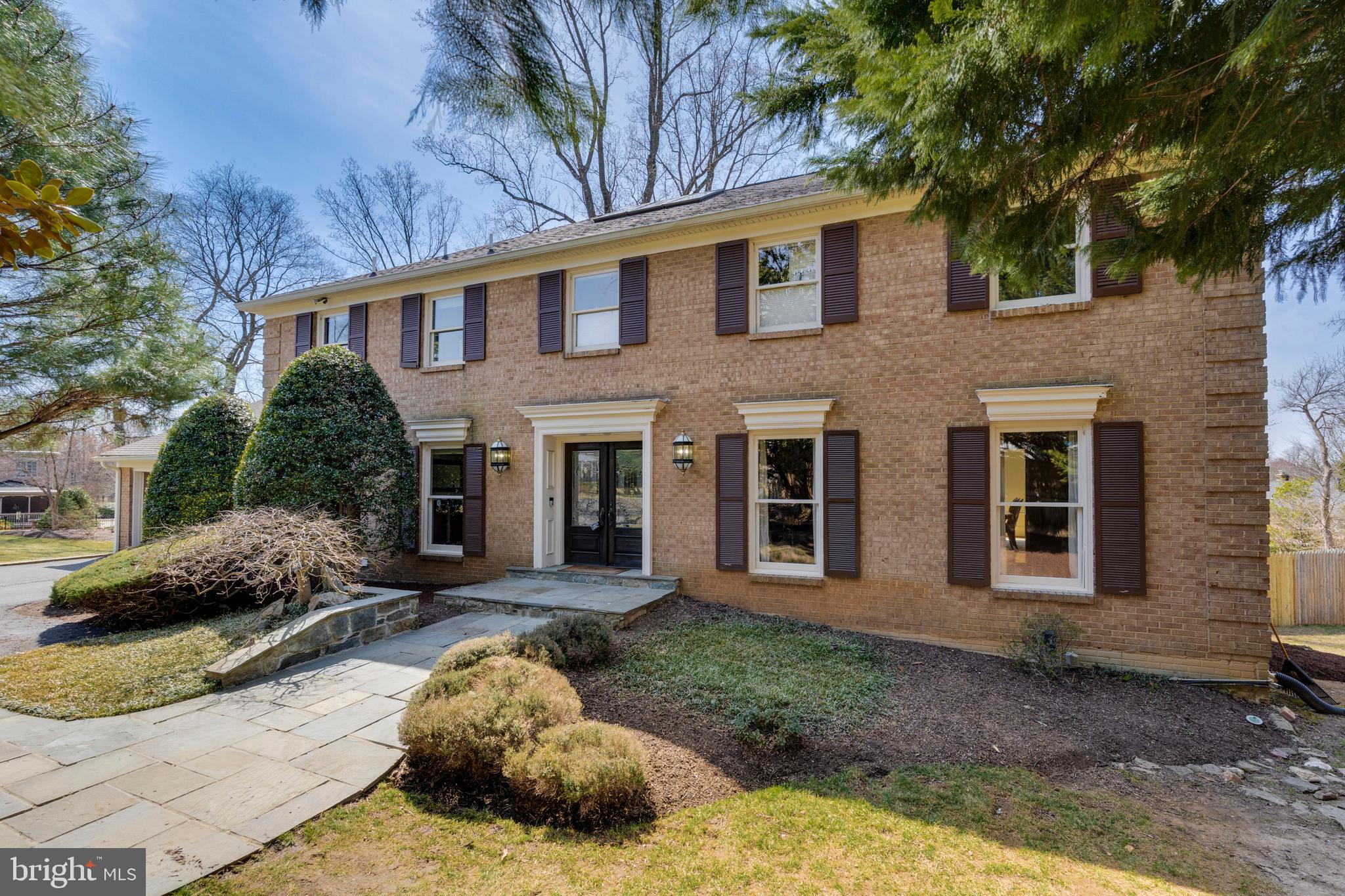 HERITAGE WALK - Residential