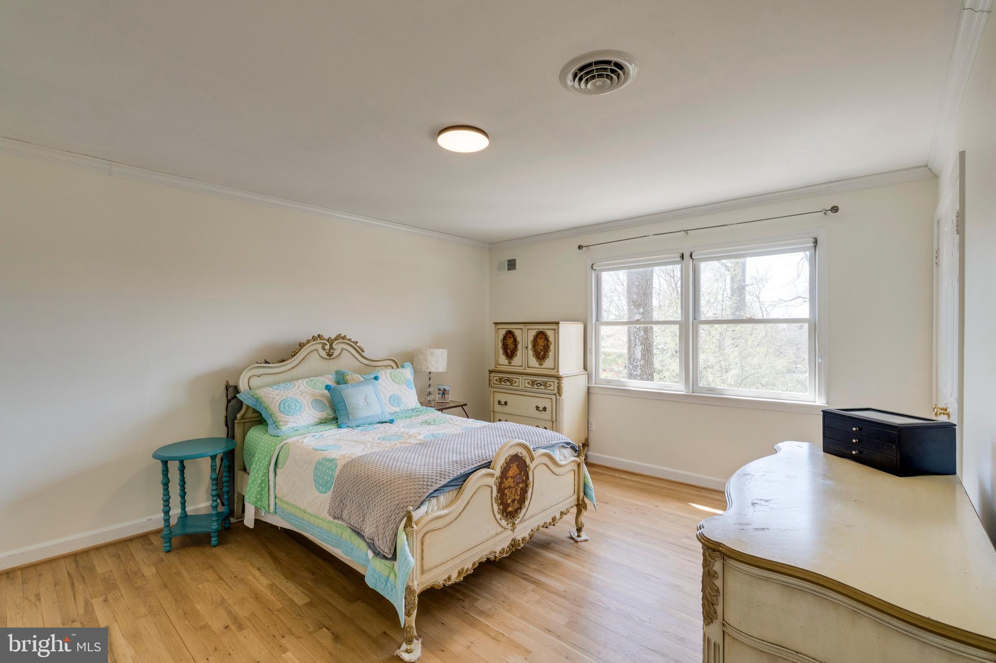 HERITAGE WALK - Residential