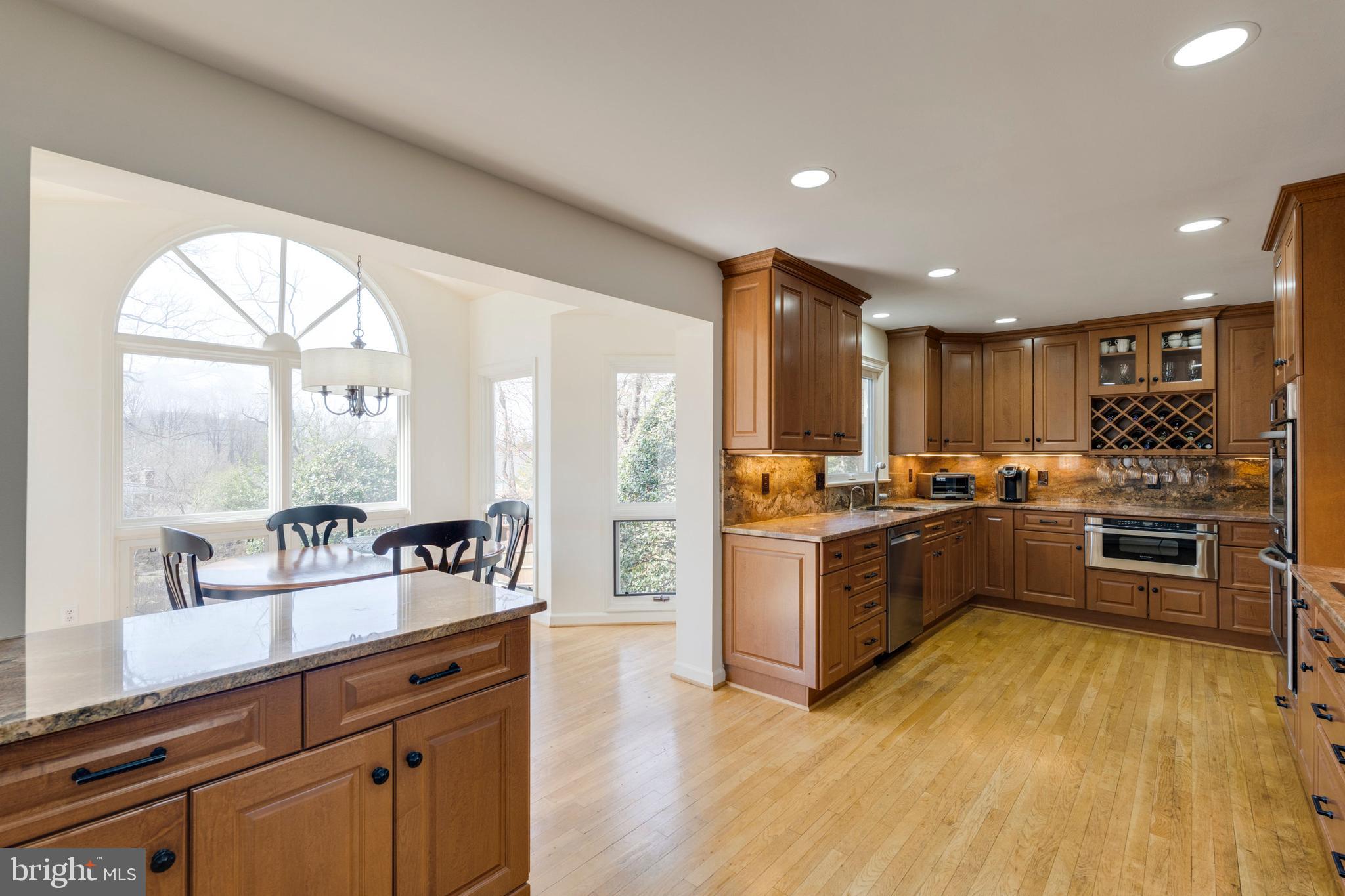 HERITAGE WALK - Residential