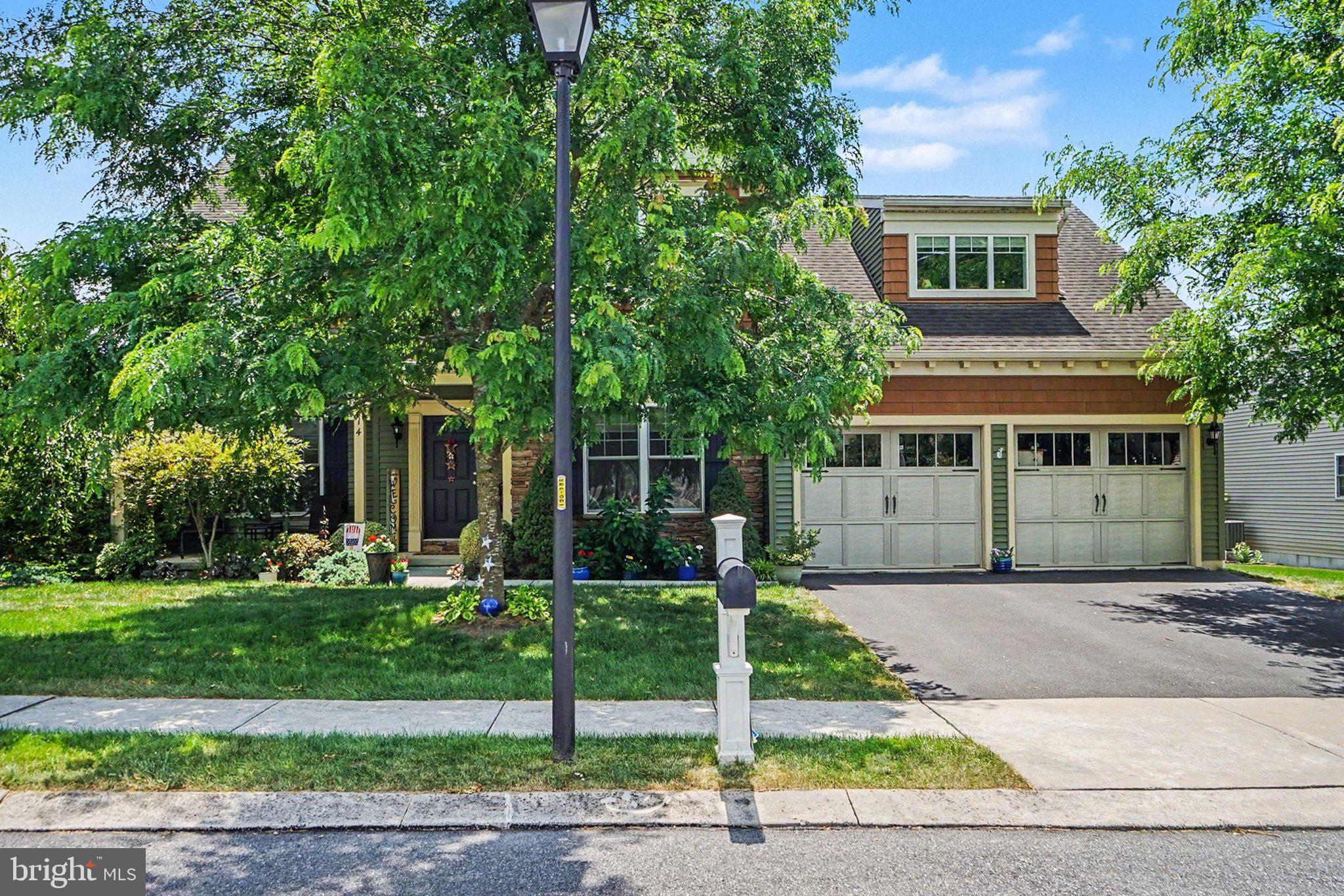 14 FINCH DR