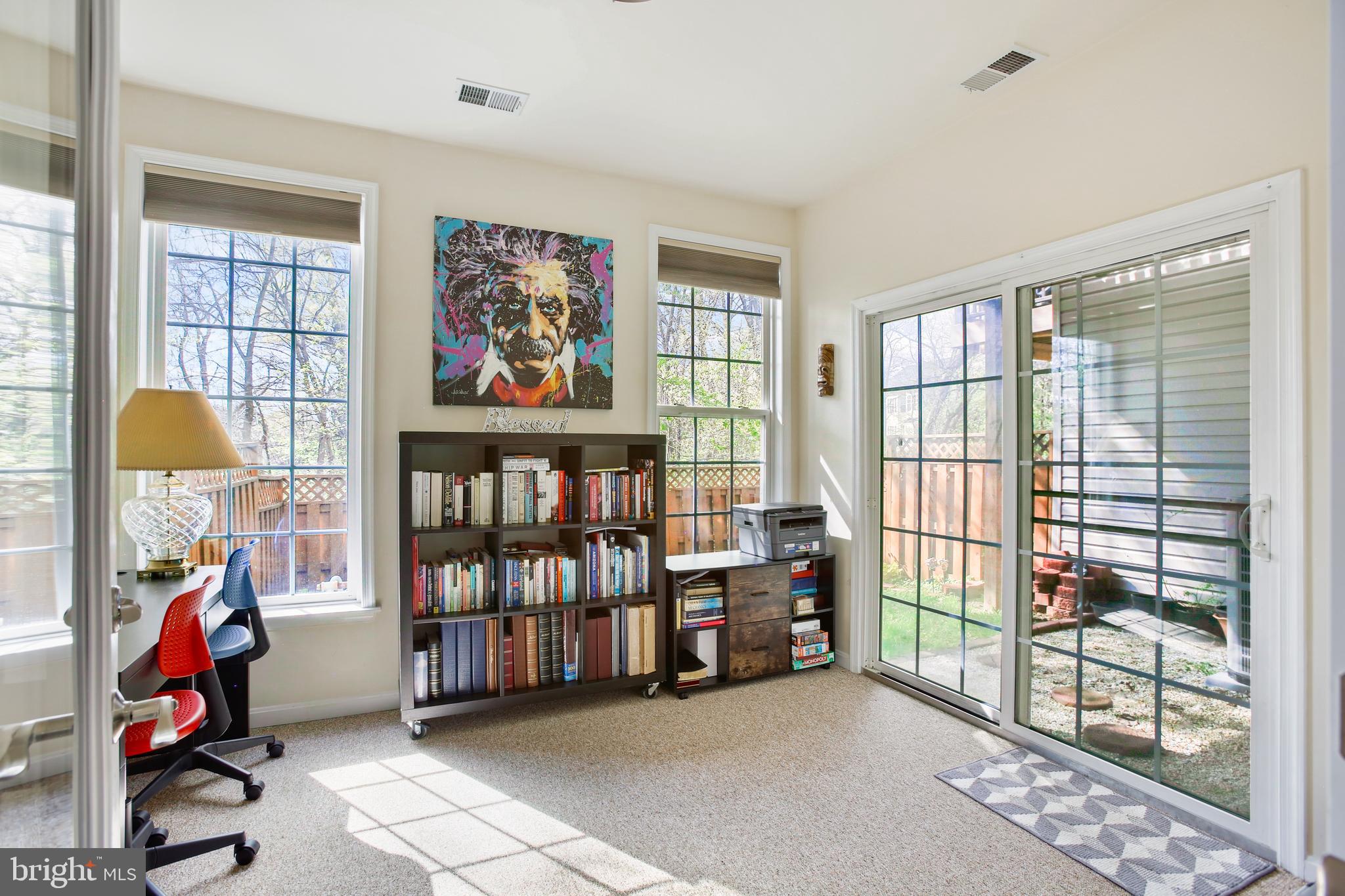 BROADLANDS SOUTH - Residential