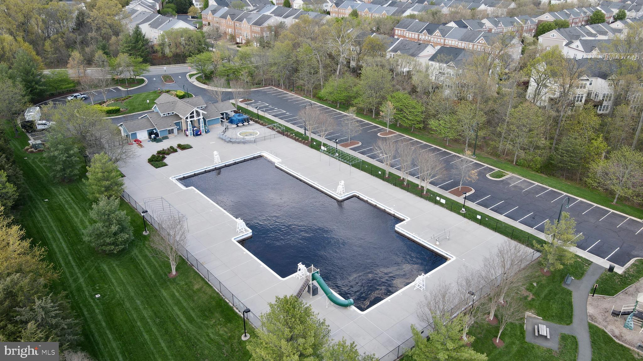 BROADLANDS SOUTH - Residential