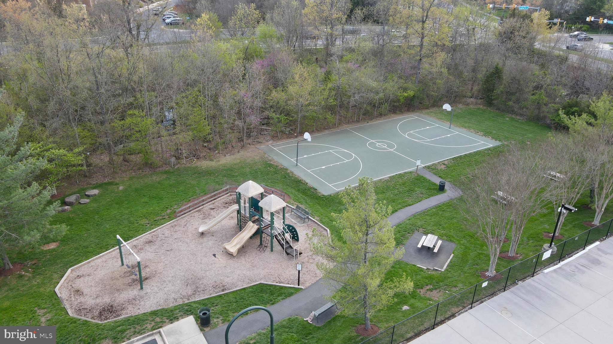 BROADLANDS SOUTH - Residential