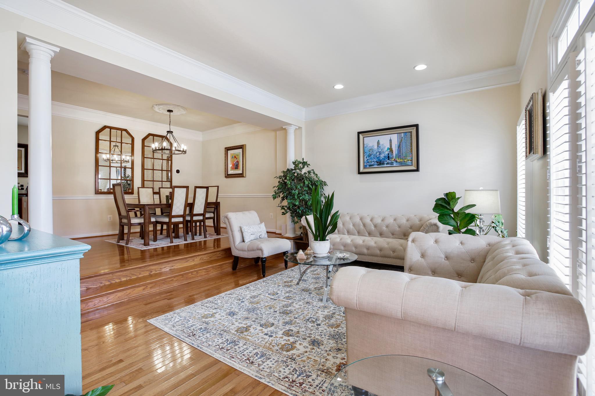 BROADLANDS SOUTH - Residential