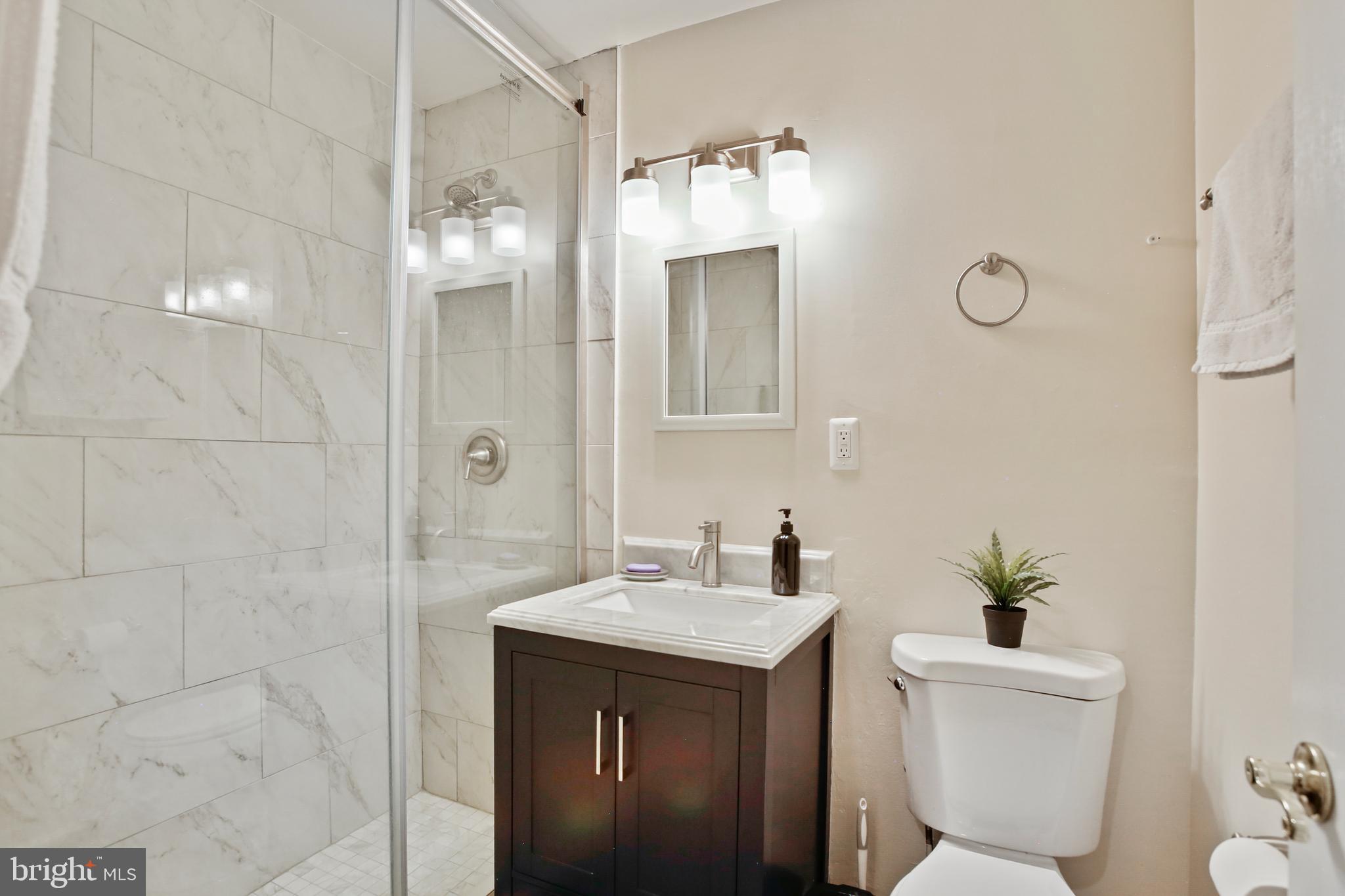 BROADLANDS SOUTH - Residential