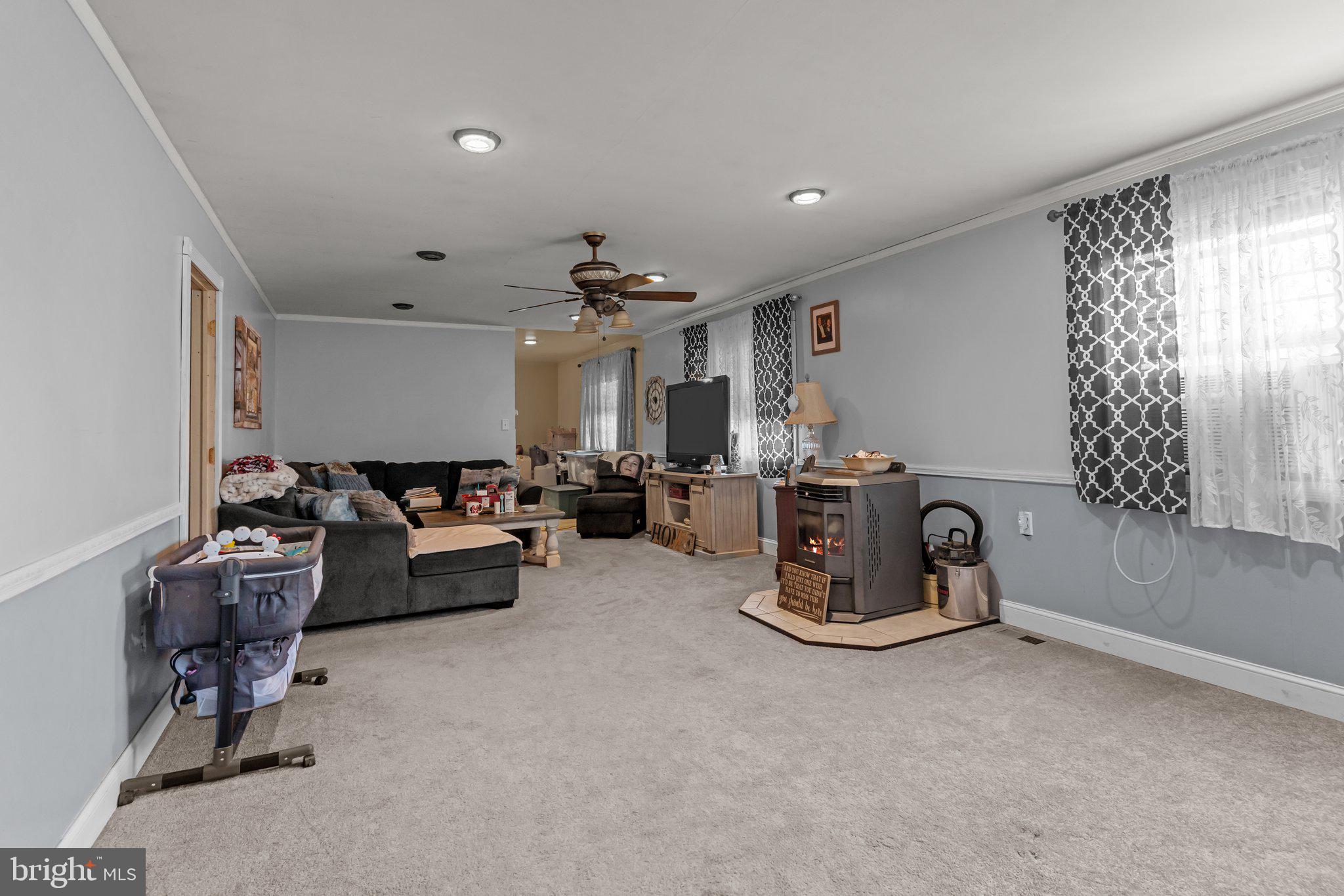670 LINCOLN HIGHWAY