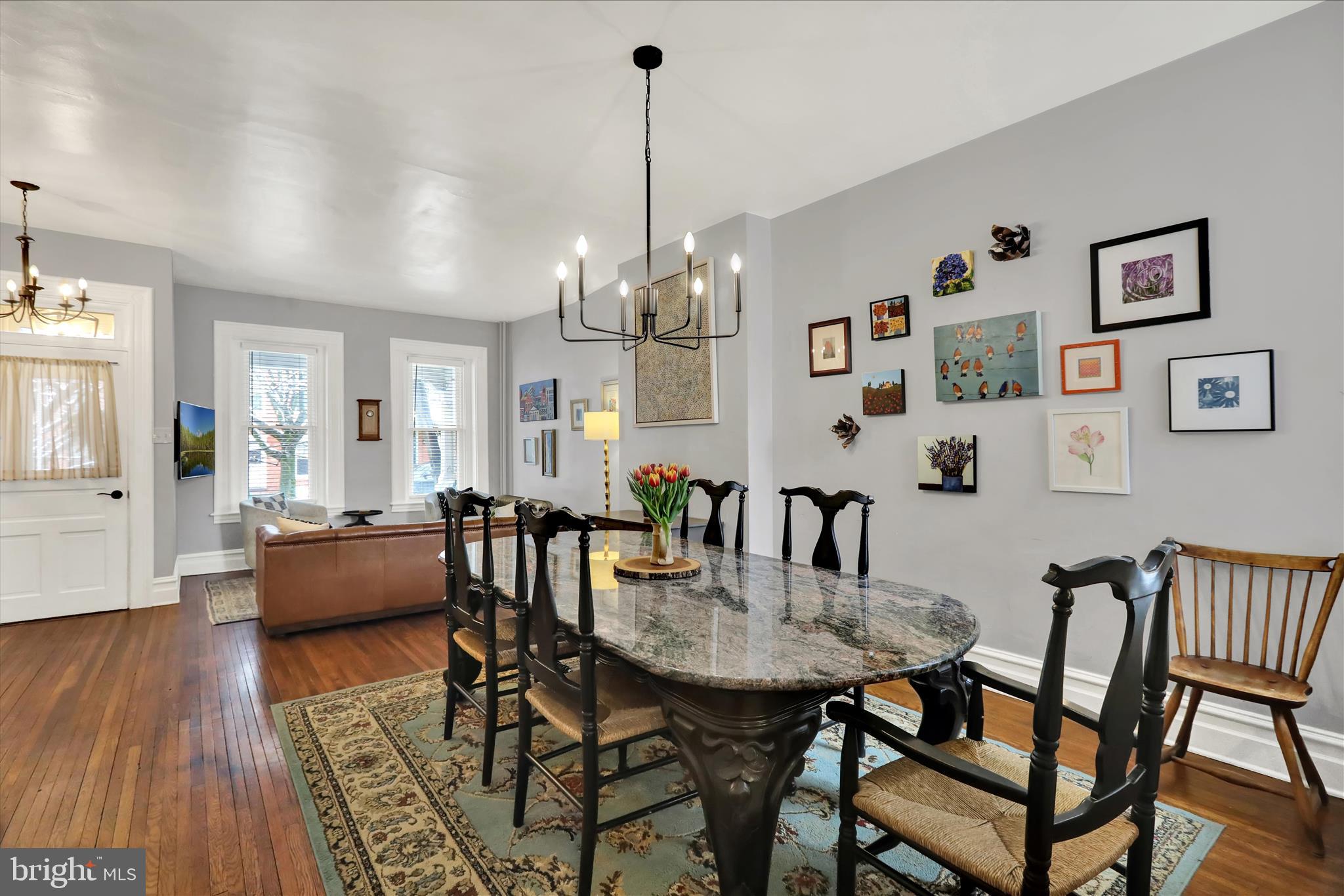 CHESTNUT HILL - Residential