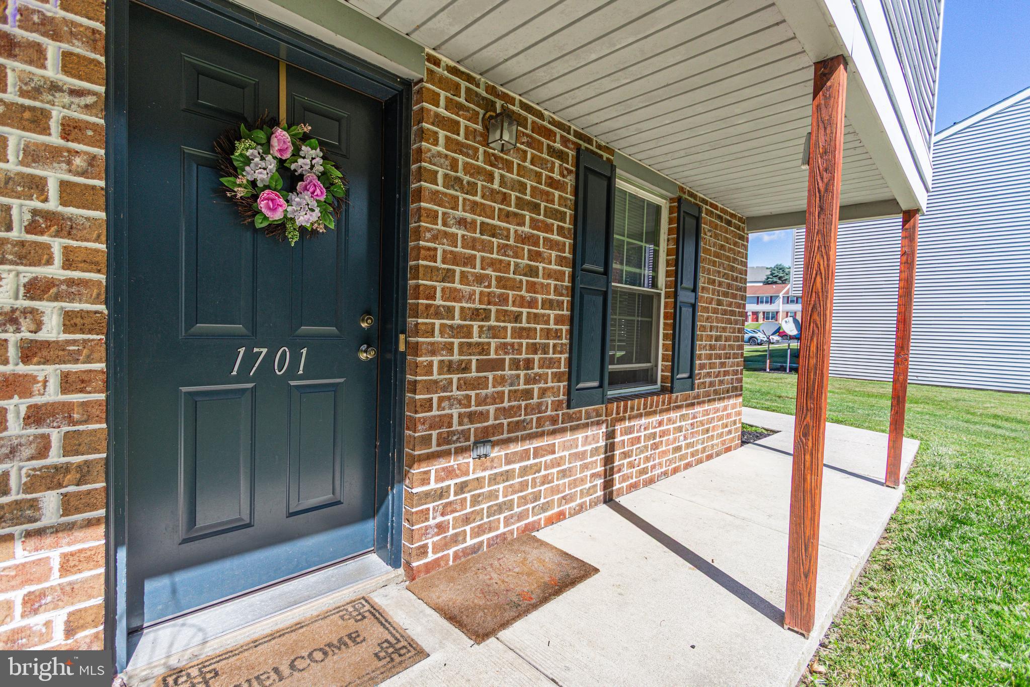 1701 LONG DRIVE 216
