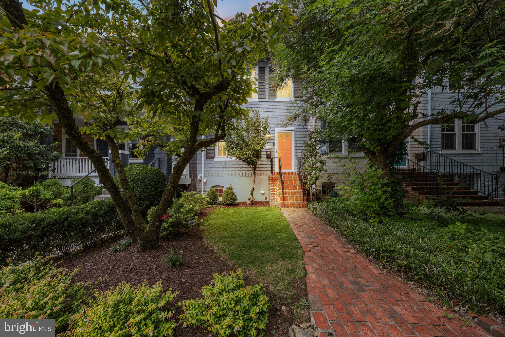 1930 37TH STREET NW