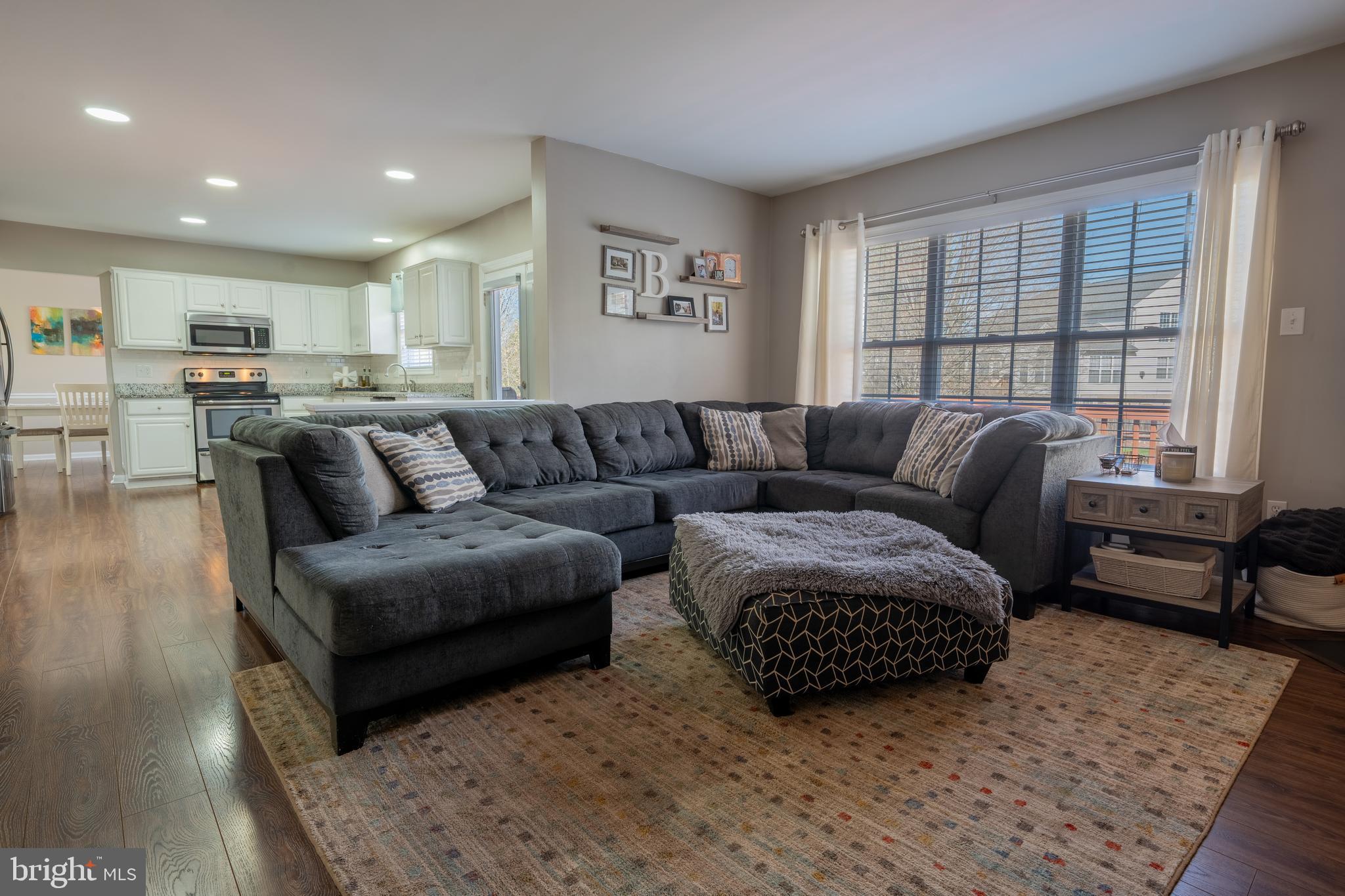 BRIDLEWOOD MANOR - Residential